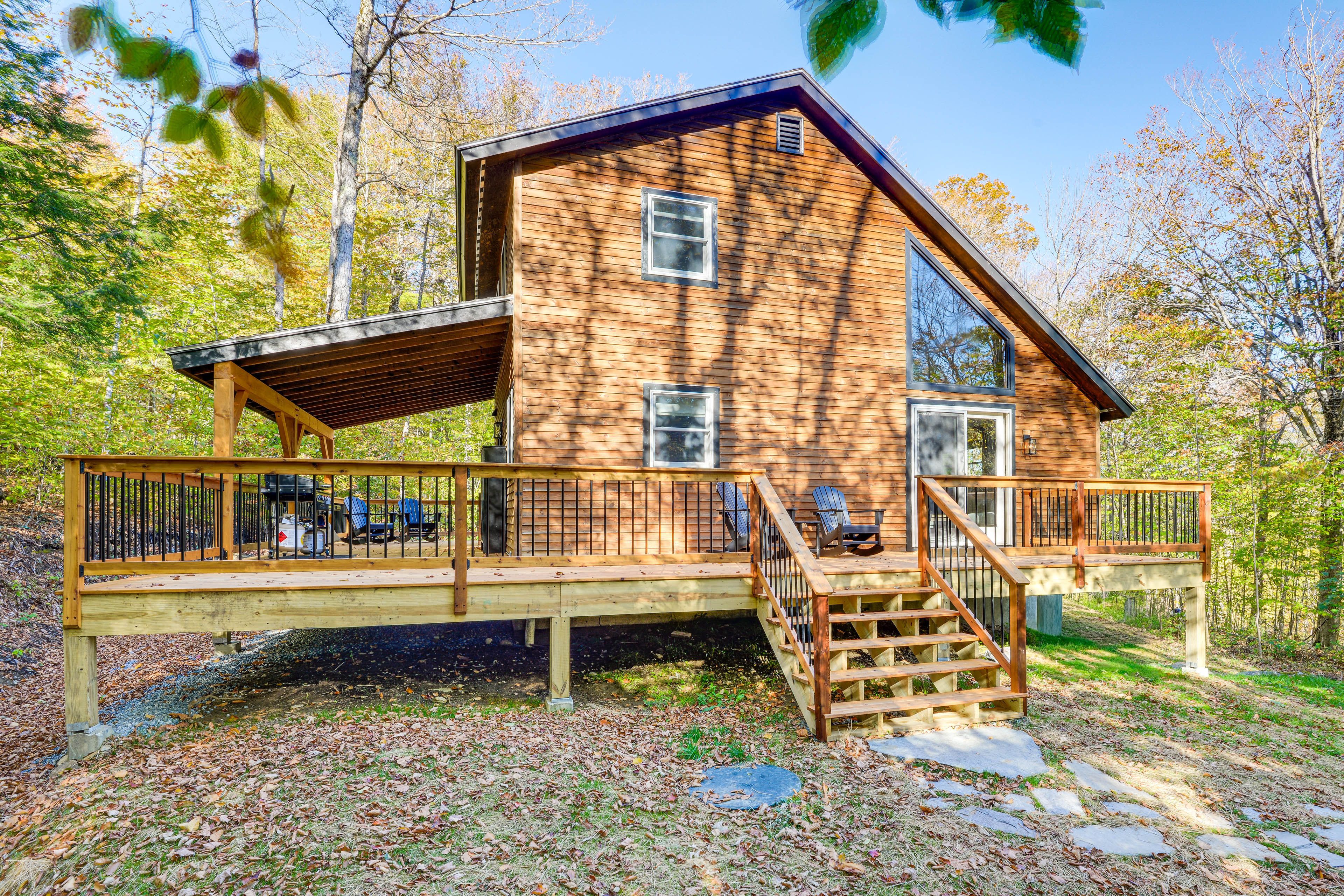 Exterior | Wraparound Deck