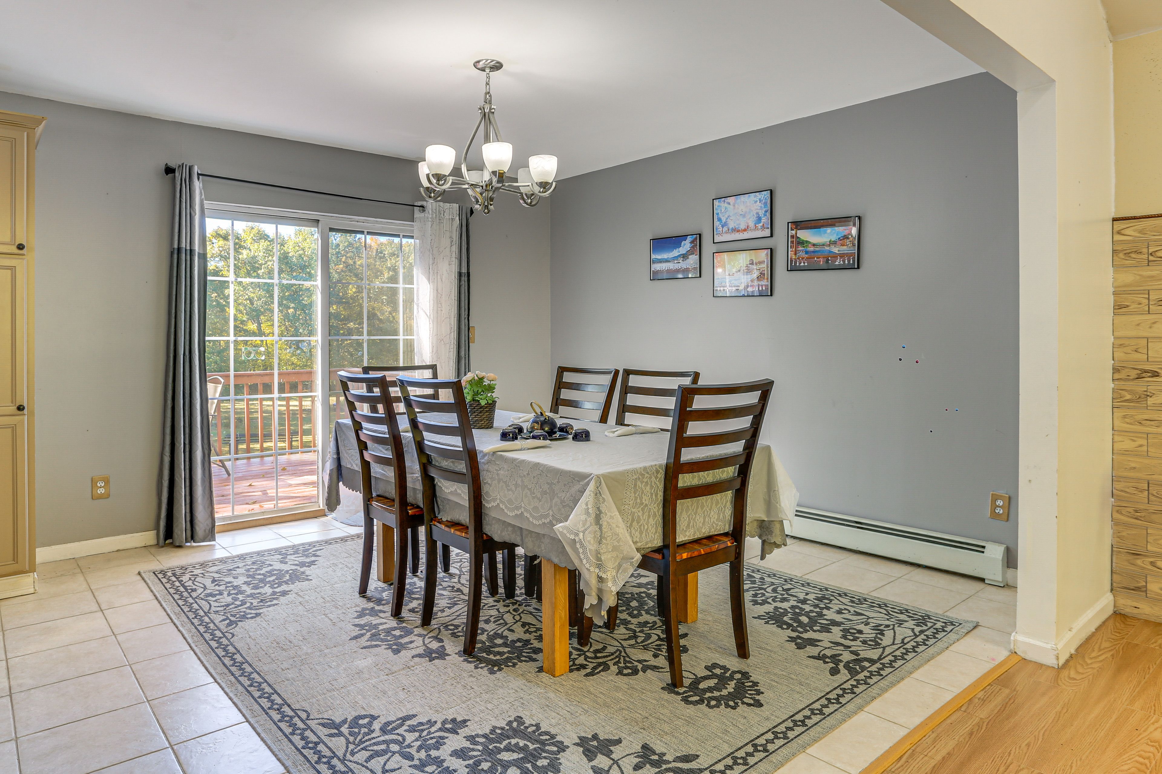 Dining Area | Upper Level