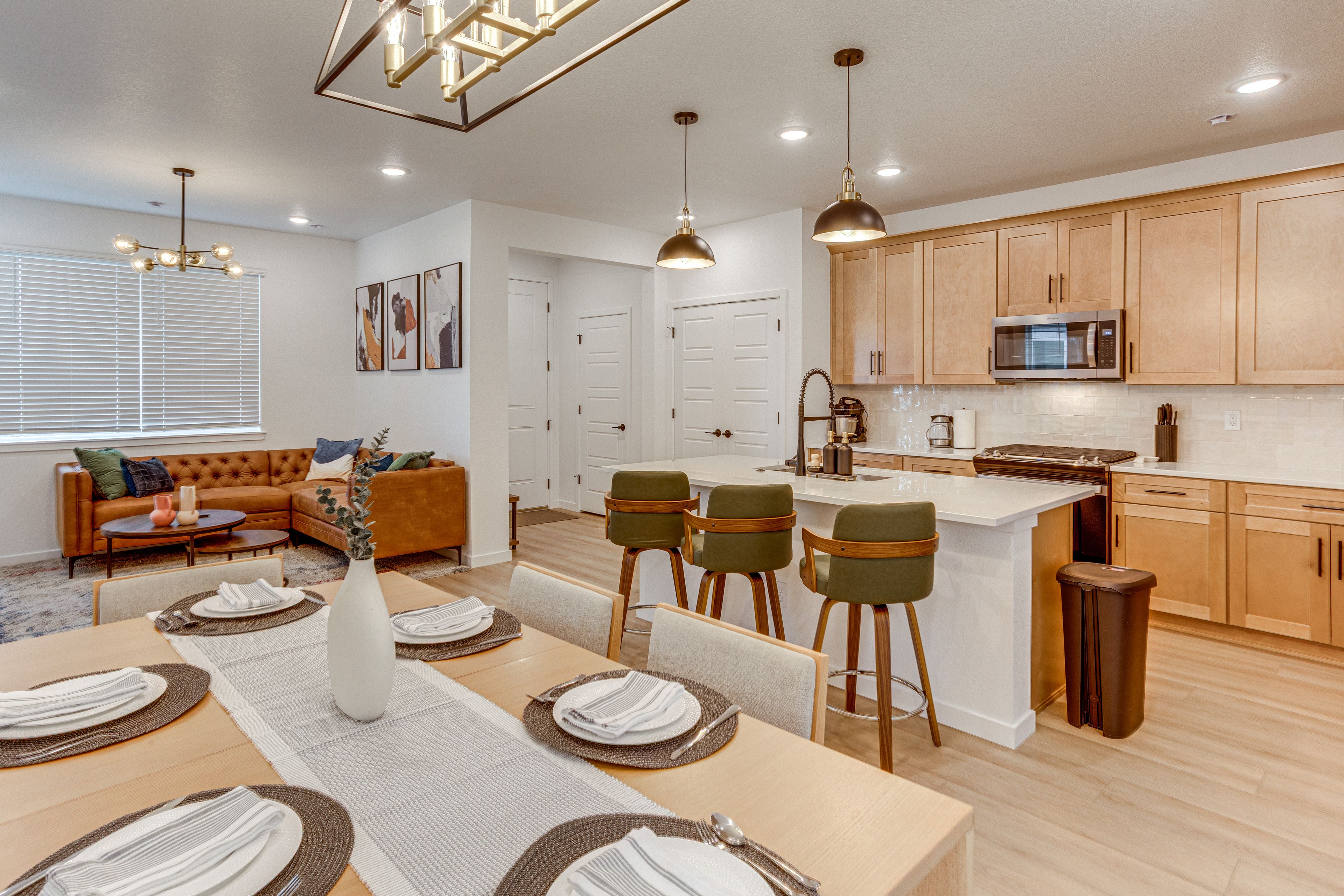 Aurora Vacation Rental | 4BR | 3BA | 8 Steps to Enter | 2,069 Sq Ft