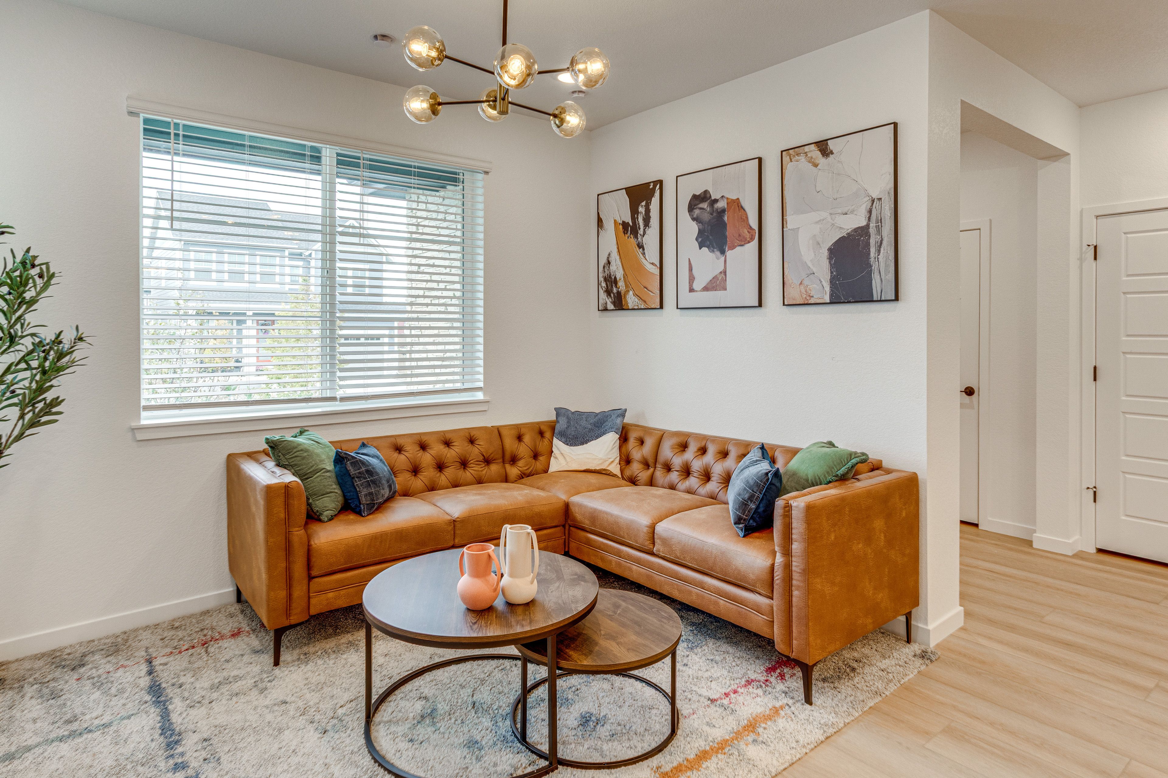 Living Room | 1st Floor | Free WiFi | Central A/C & Heating