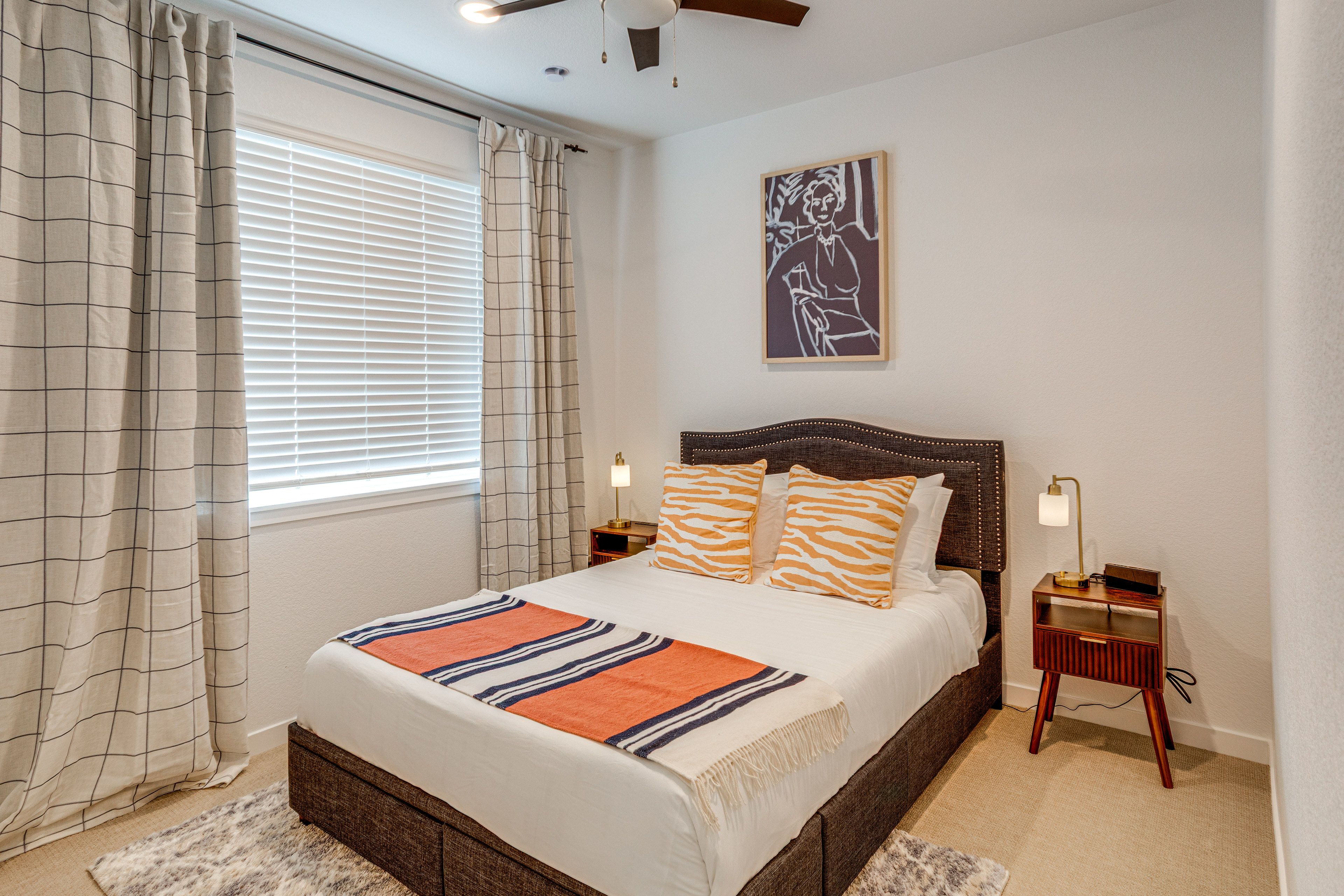 Bedroom 1 | 1st Floor | Queen Bed | Linens Provided