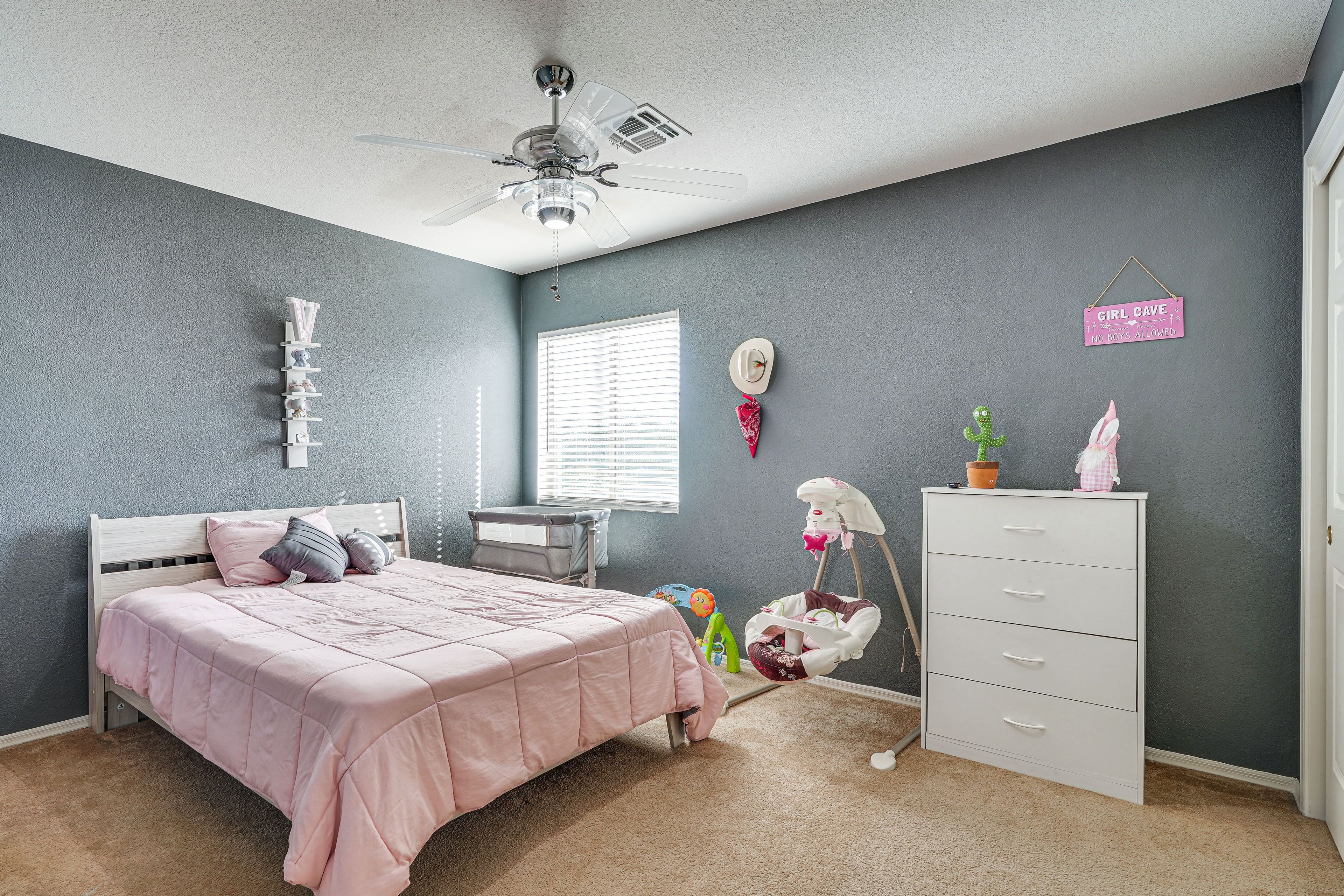Bedroom 2 | Queen Bed | 2nd Floor