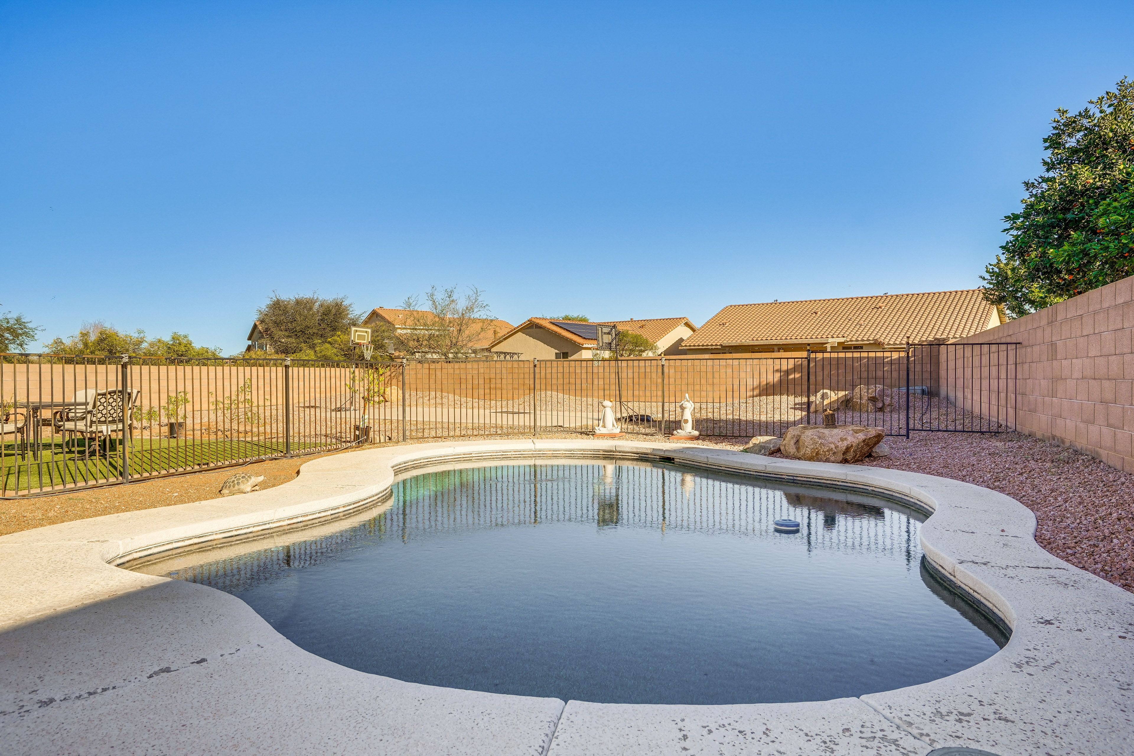 Private Pool