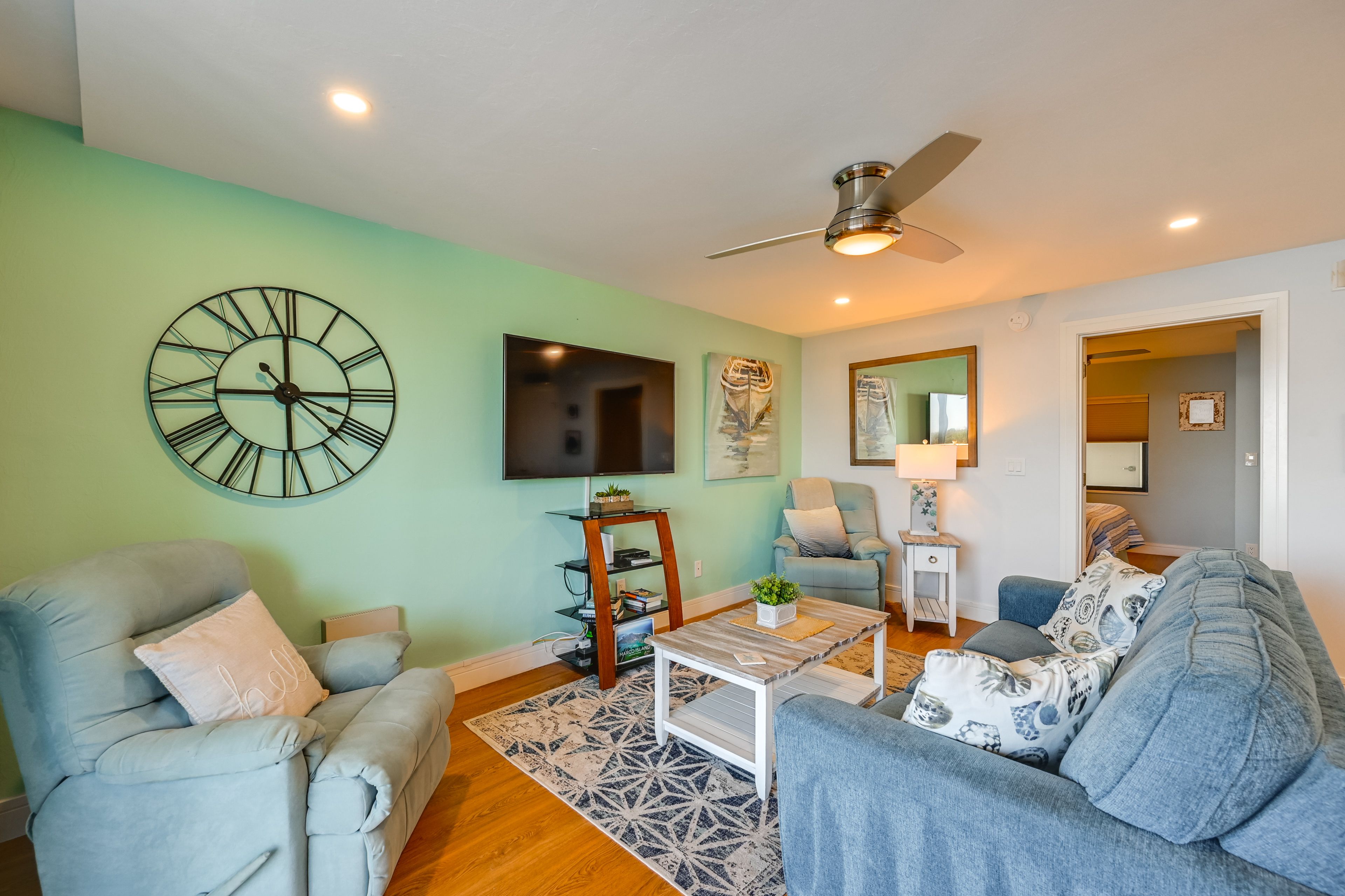 Living Room | Smart TV | Queen Sleeper Sofa | Single-Story Unit