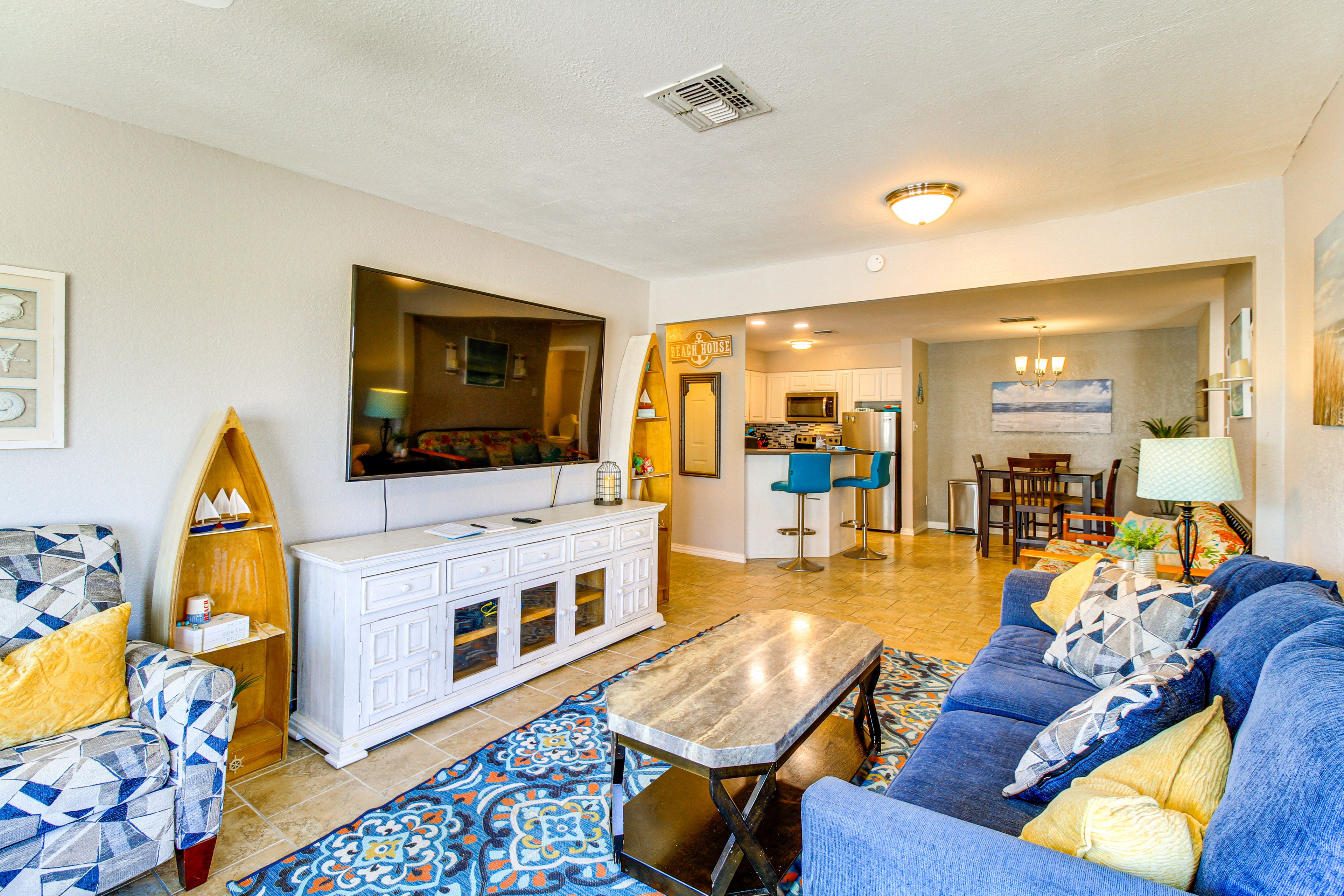 Property Interior | Single-Story Condo | Free WiFi | Central A/C & Heating