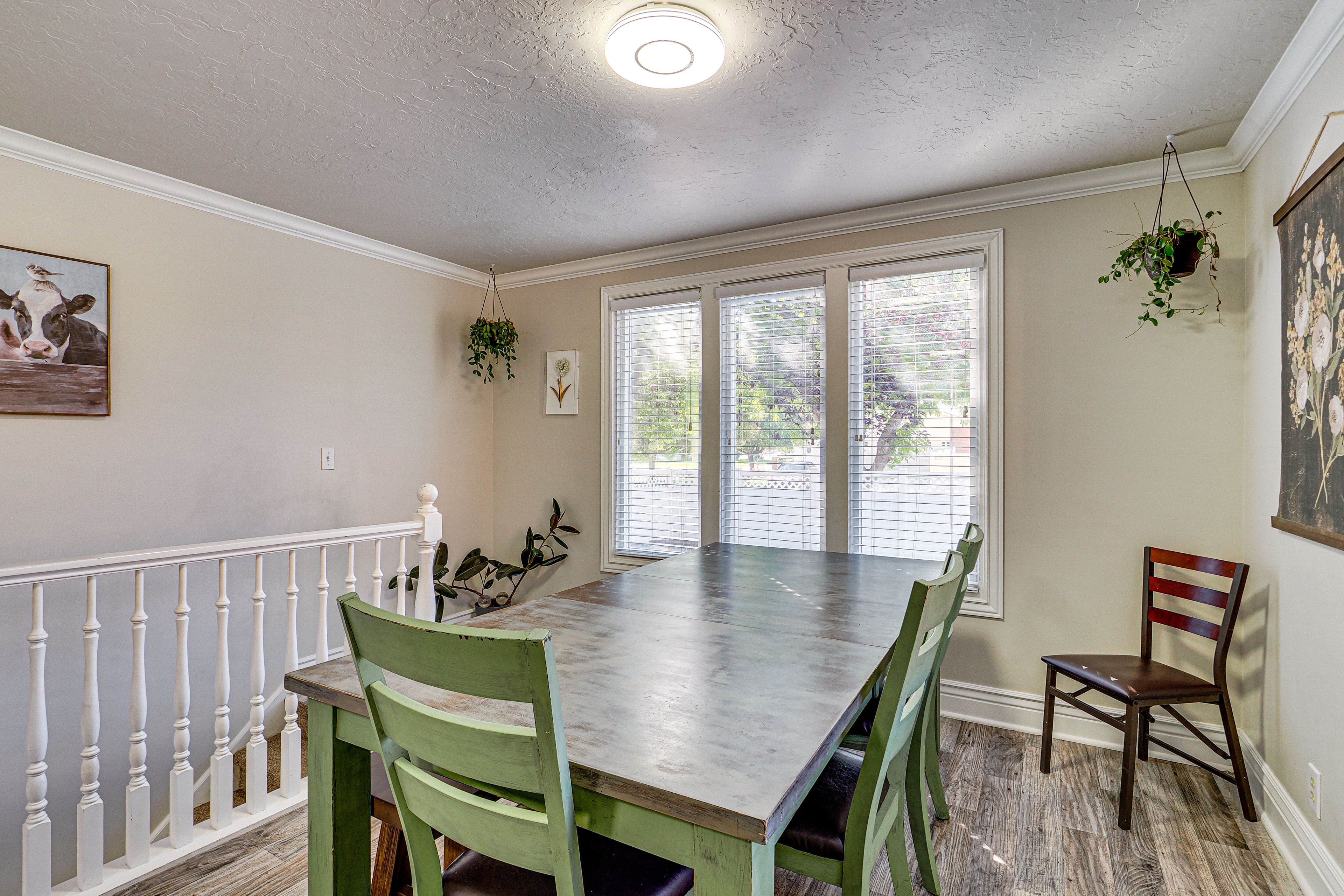 Dining Area | 1st Floor | Dishware/Flatware