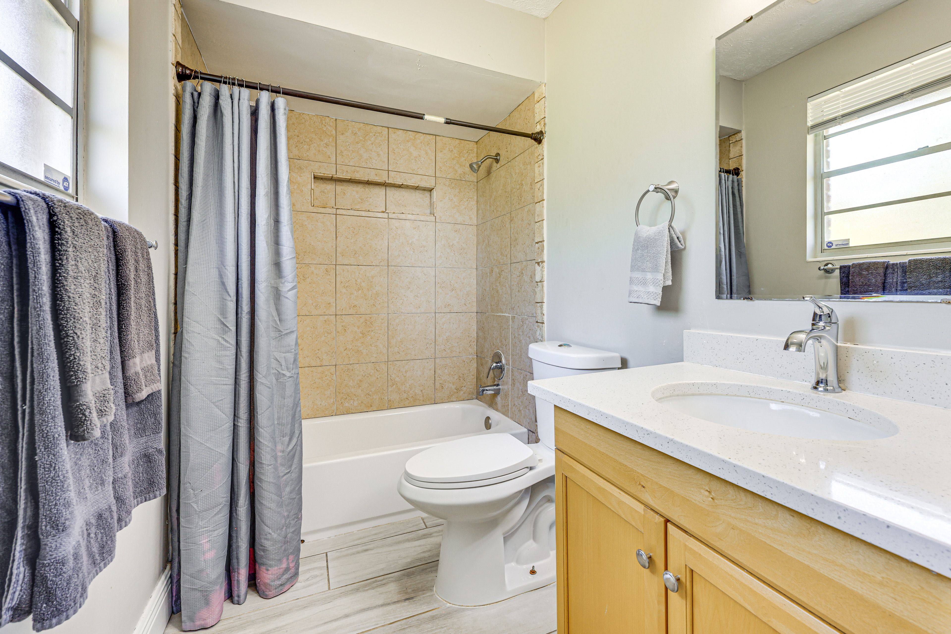 Full Bathroom
