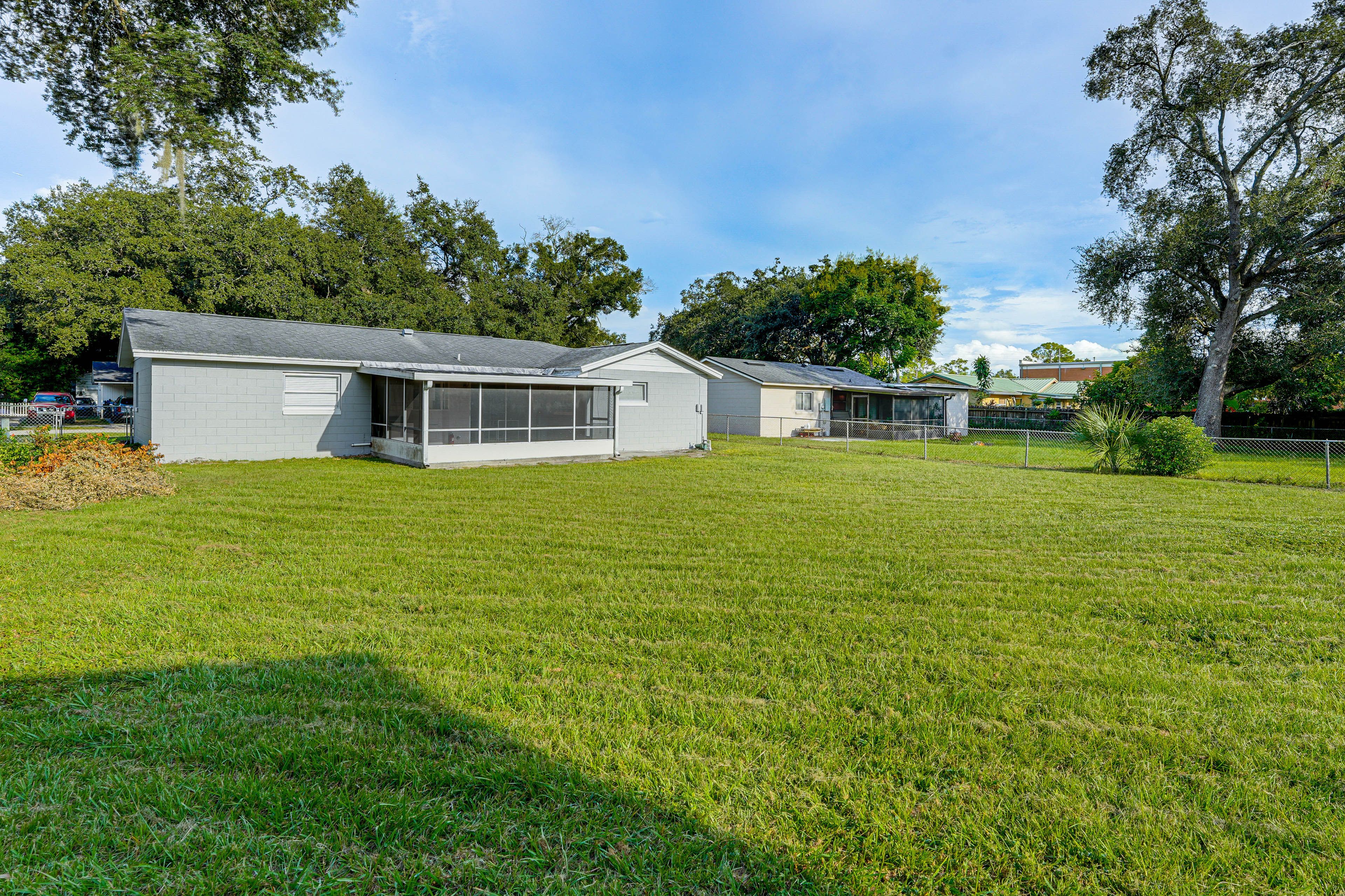 Shared Backyard Area