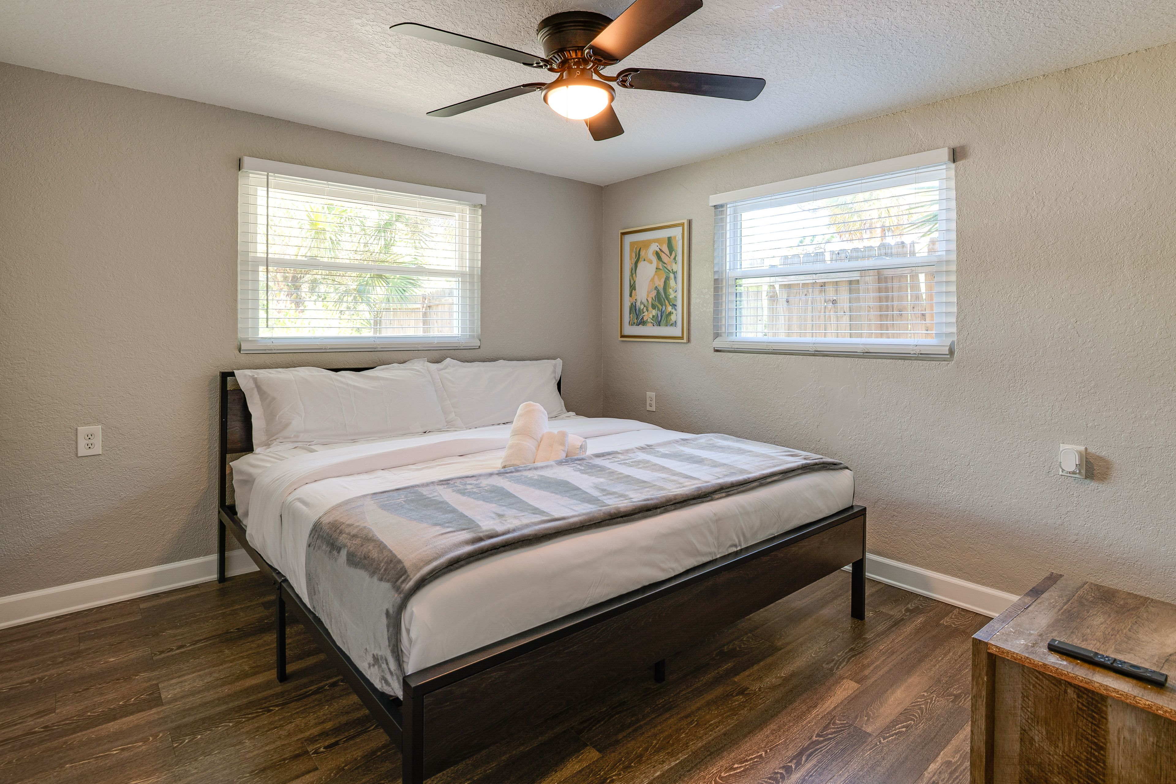 Bedroom 1 | King Bed | Flat-Screen TV