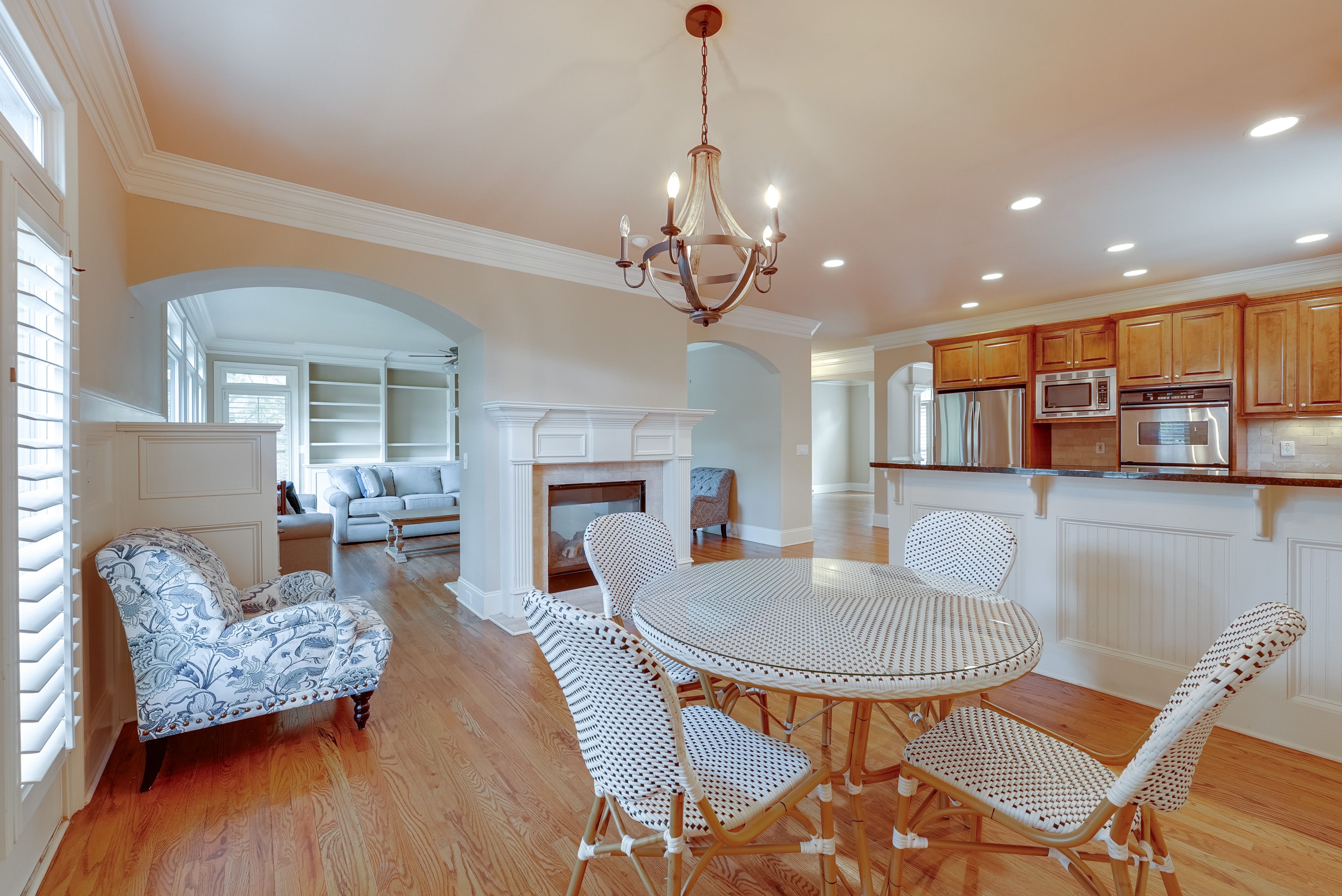 Dining Area | 1st Floor | Dishware/Flatware | Central Heating & A/C
