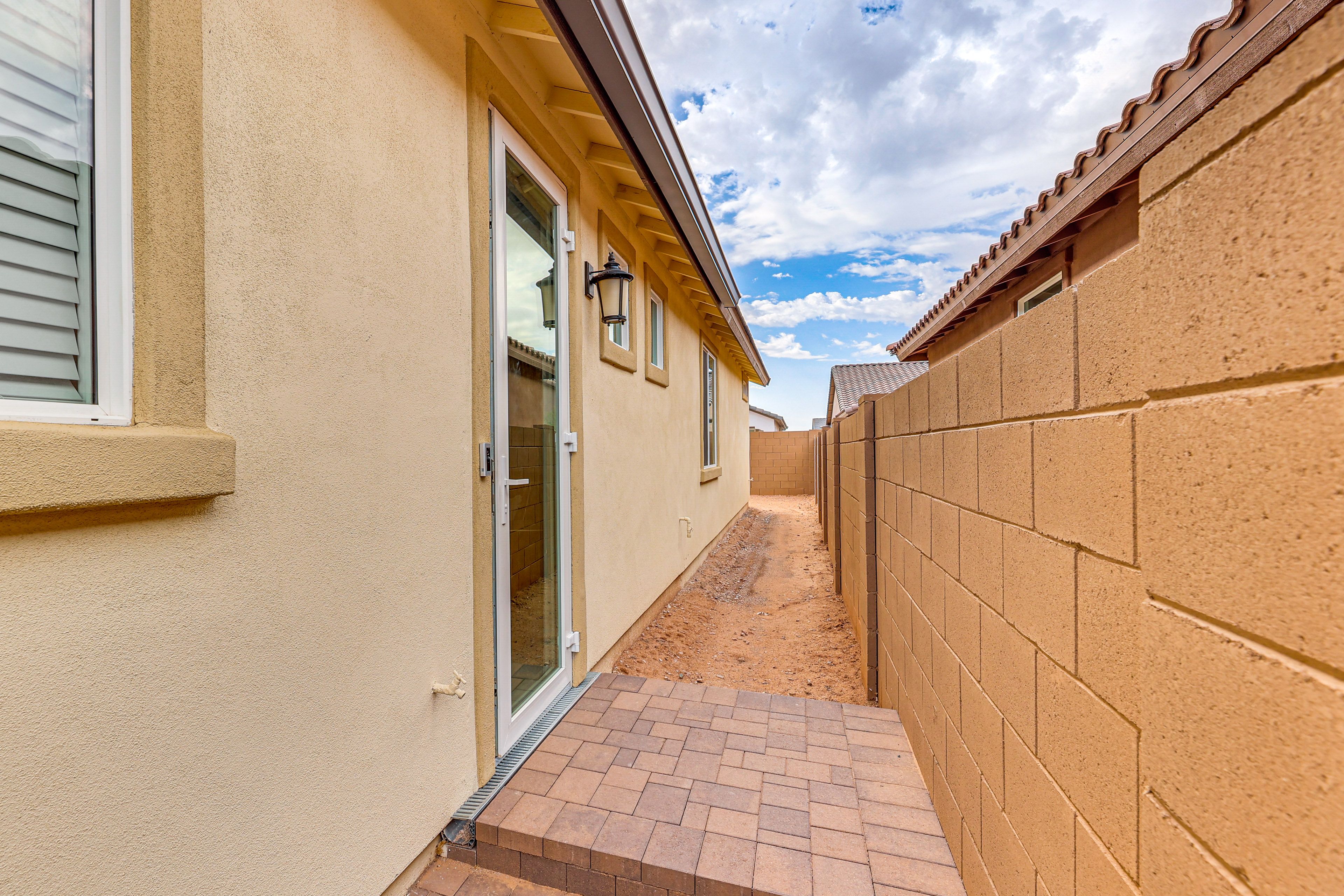 Unit Entryway