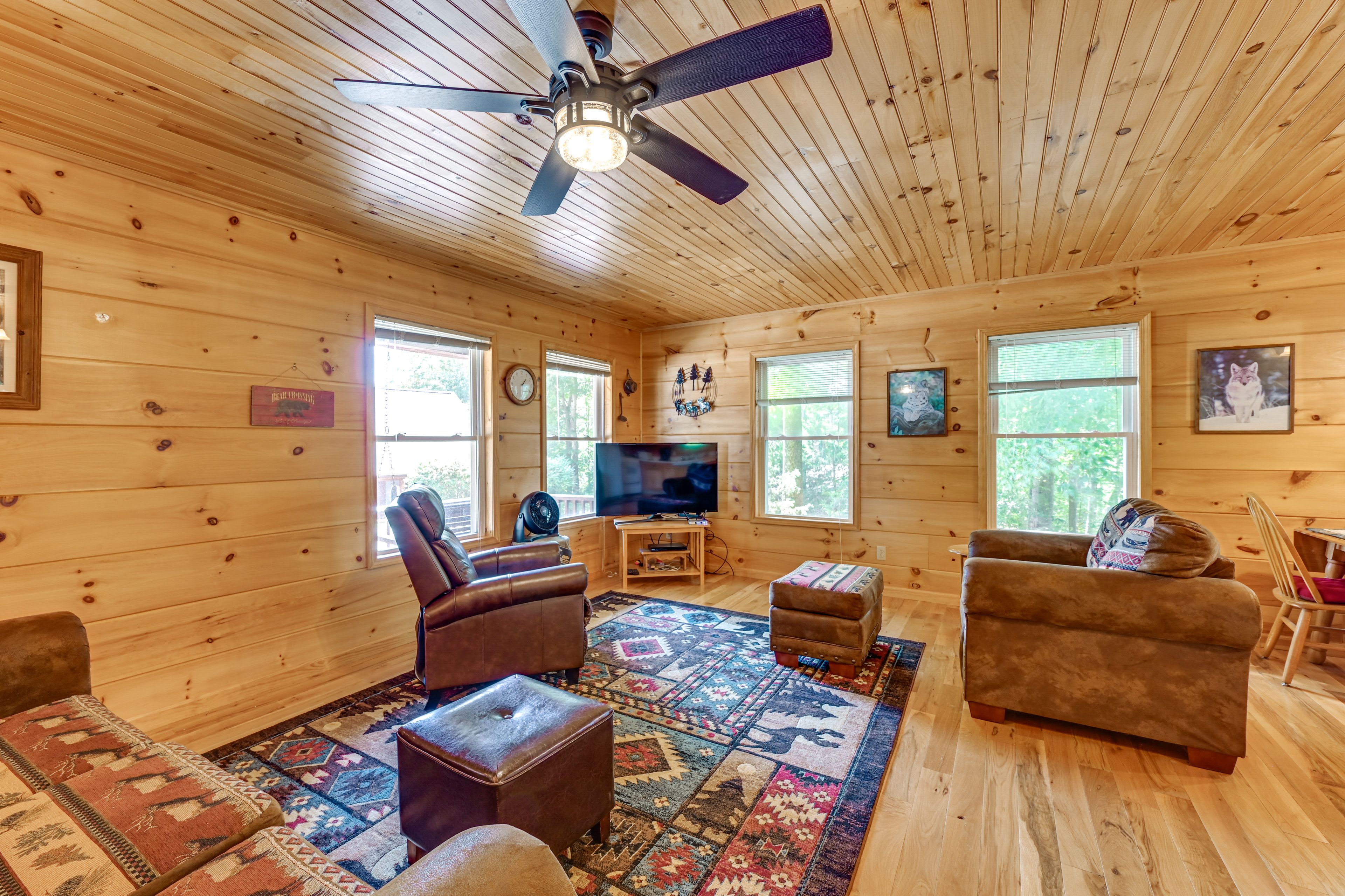 Living Room | Smart TV | Upper Level