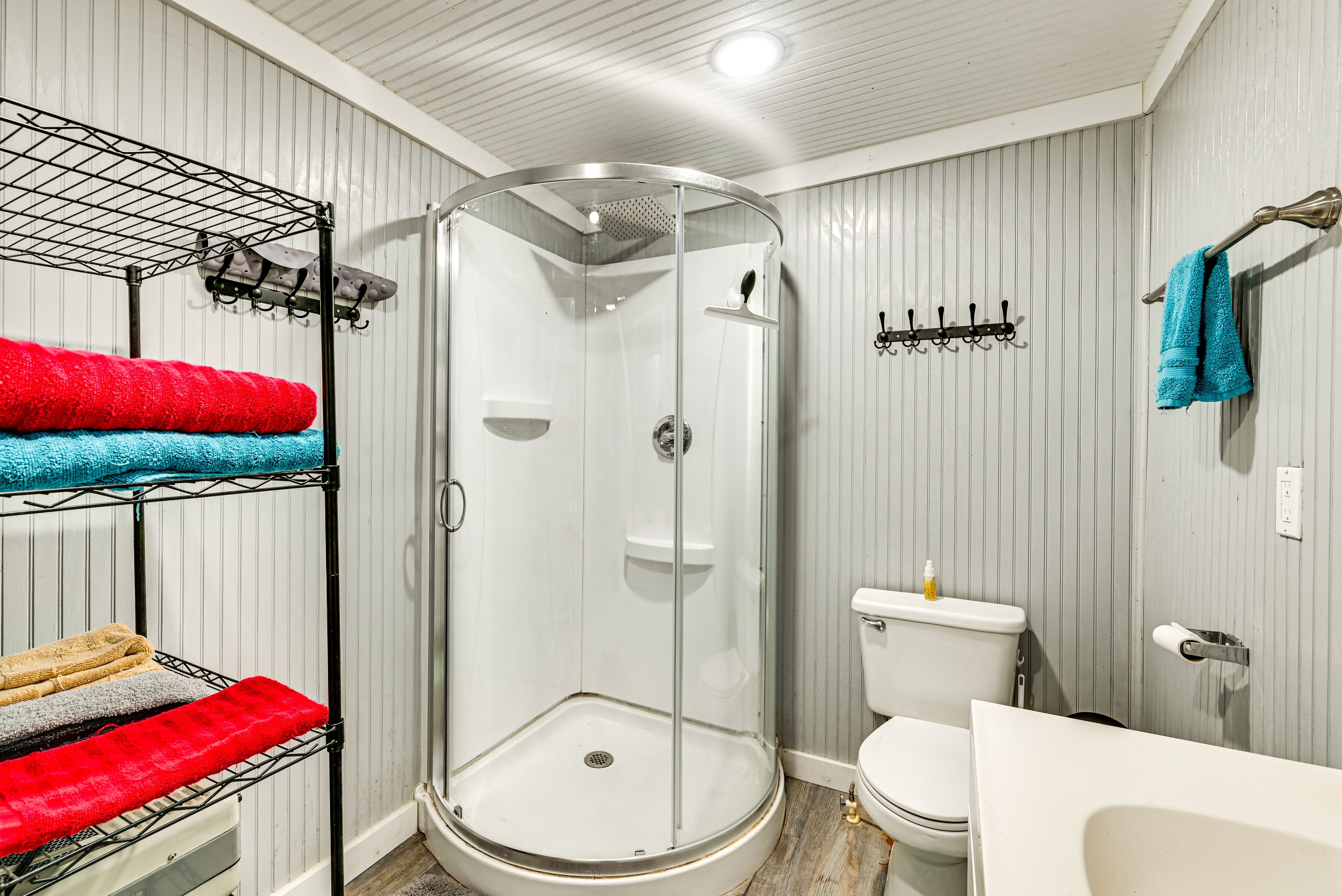 Bathroom | Towels Provided | Washer/Dryer | Lower Level