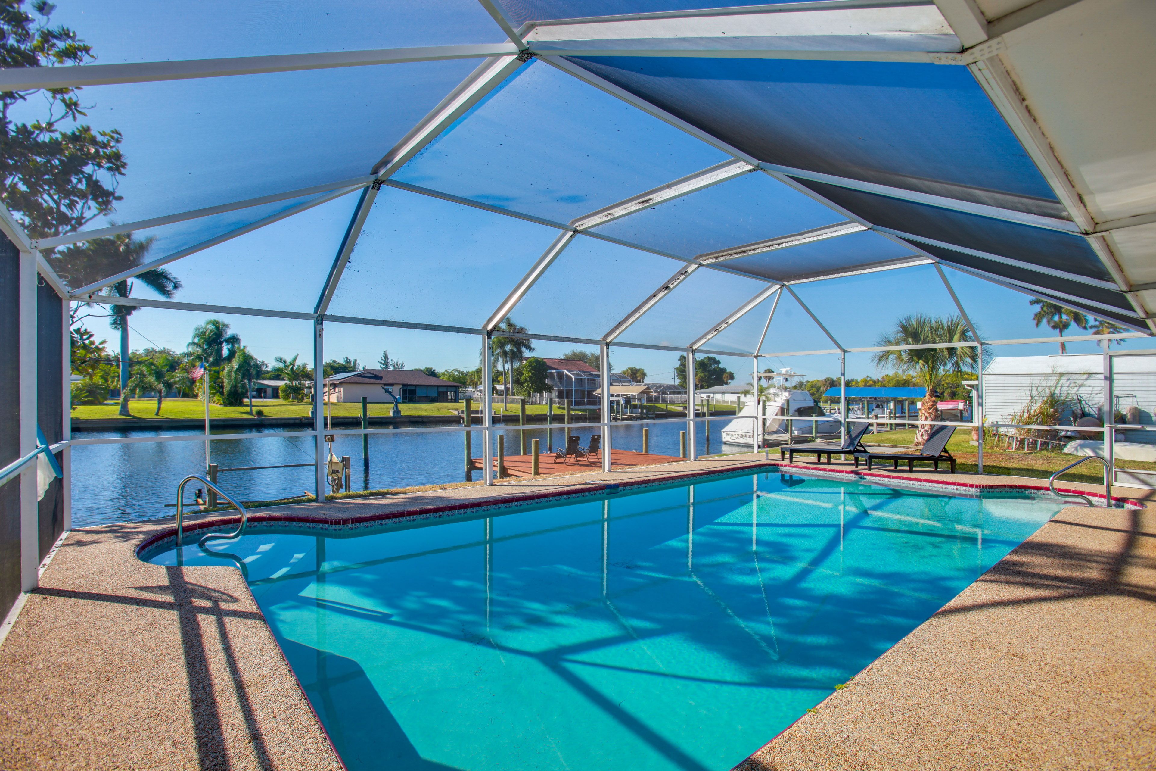 Fort Myers Vacation Rental | 3BR | 2BA | 2,000 Sq Ft | 1 Step to Enter