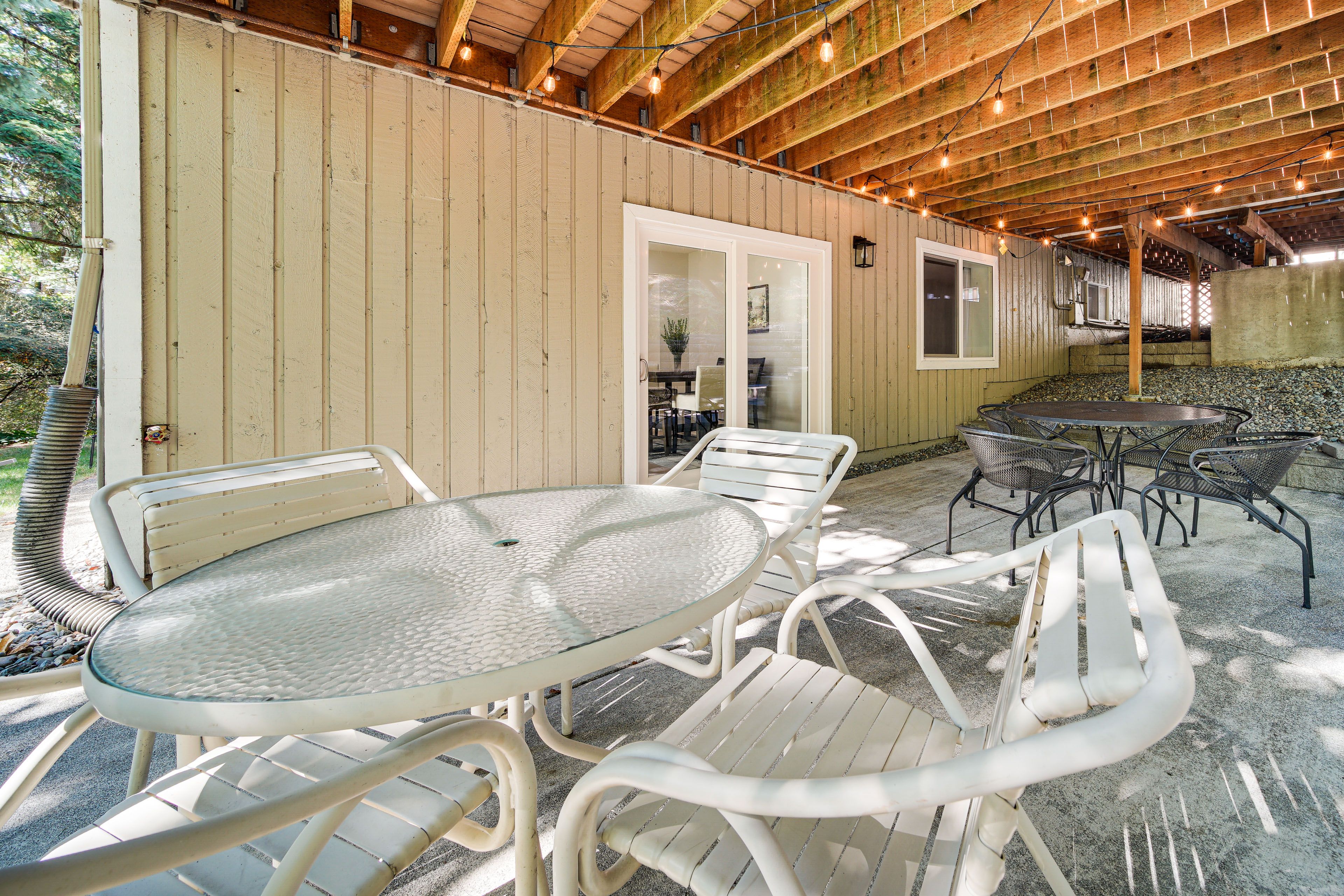 Covered Patio | Outdoor Dining | Blackstone Gas Griddle
