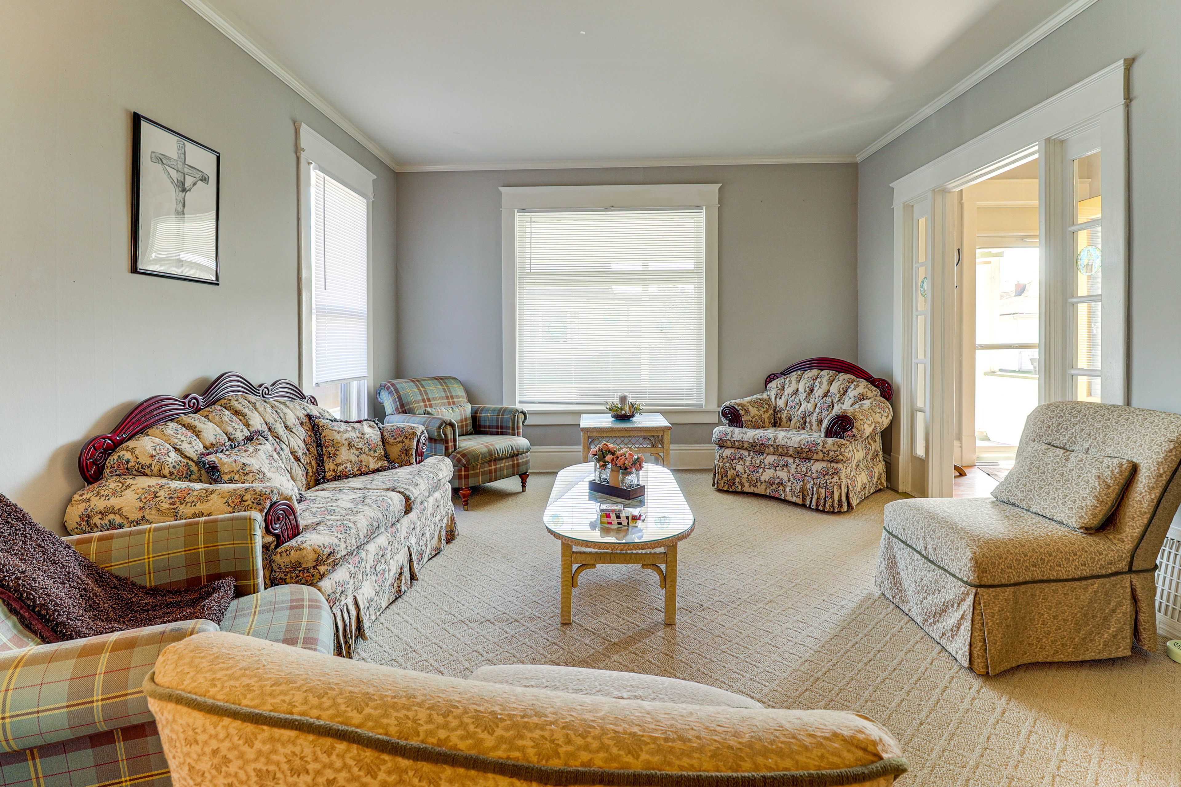 Living Room | 1st Floor