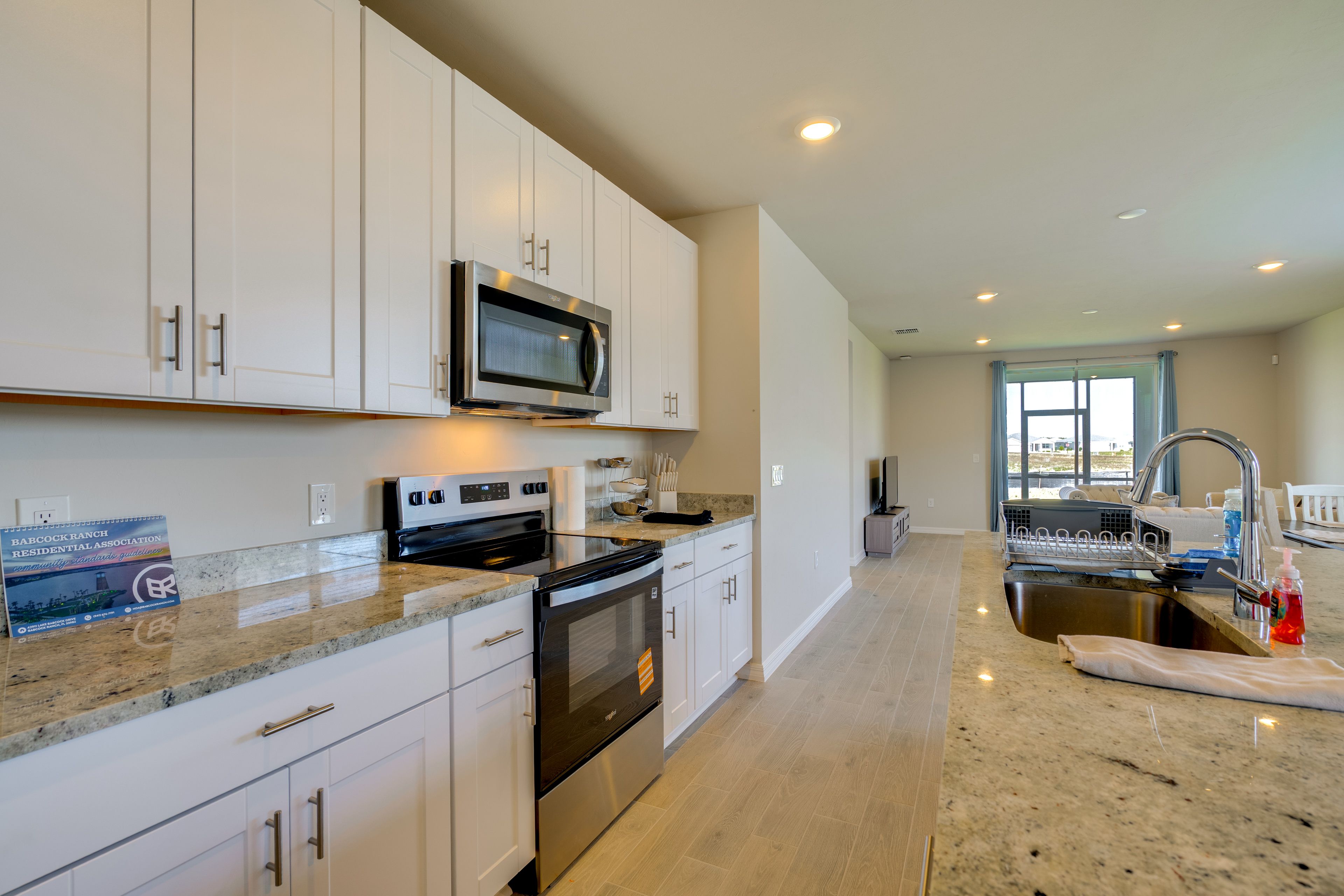 Kitchen | Keurig Coffee Maker | Blender | Cooking Basics