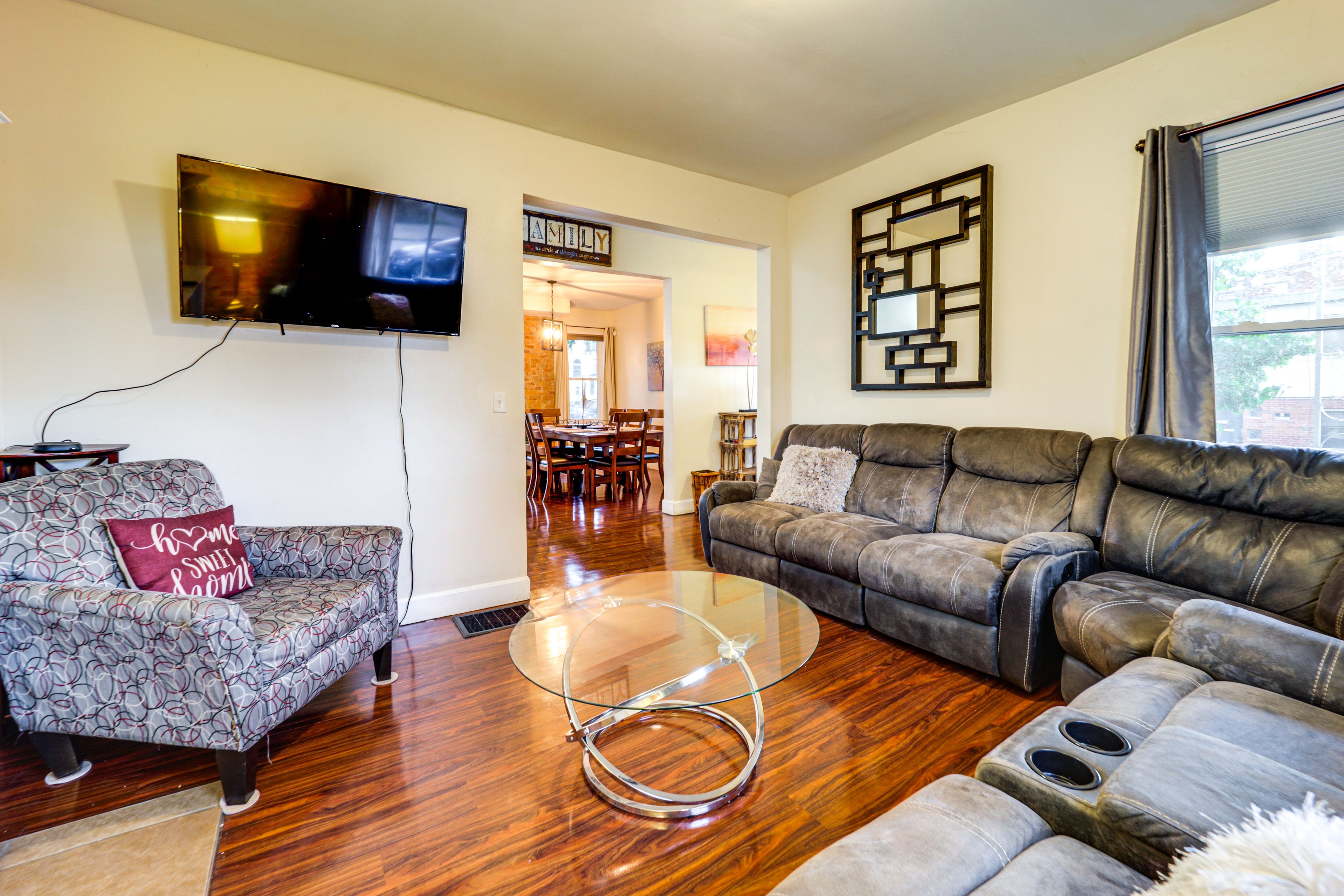 Living Room | Central A/C & Heating