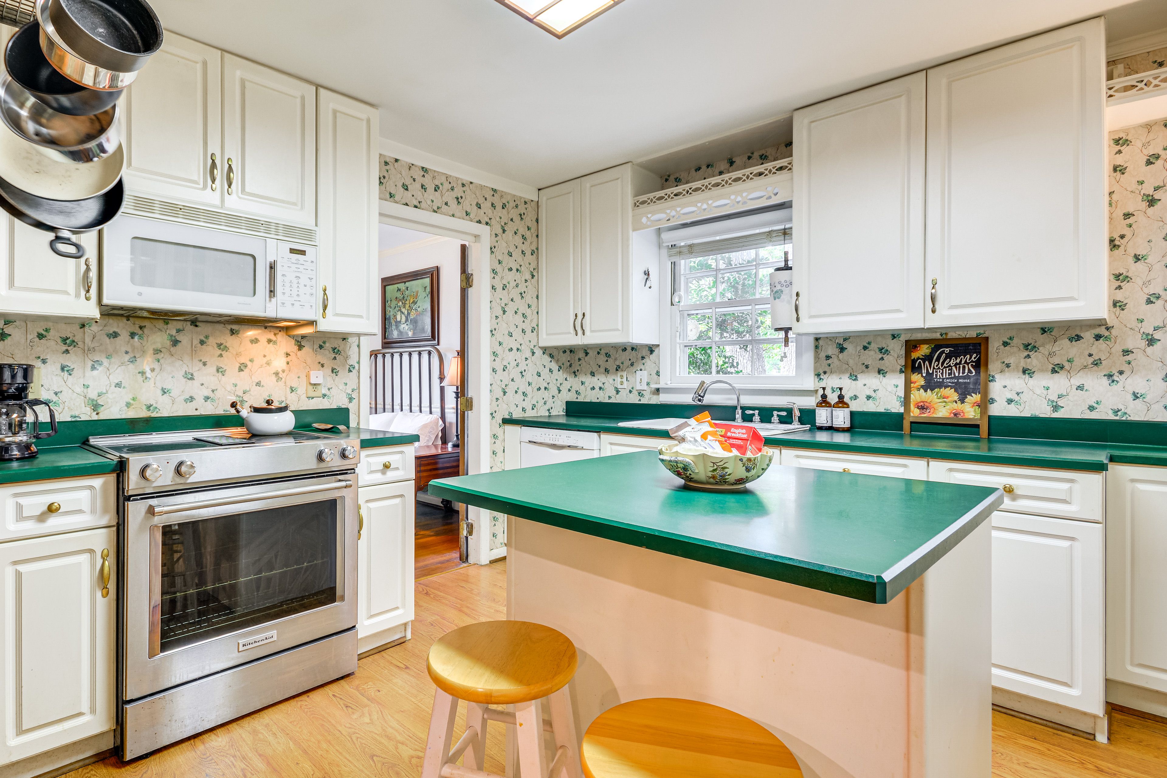 Kitchen | Drip Coffee Maker | Dishwasher | Cooking Basics
