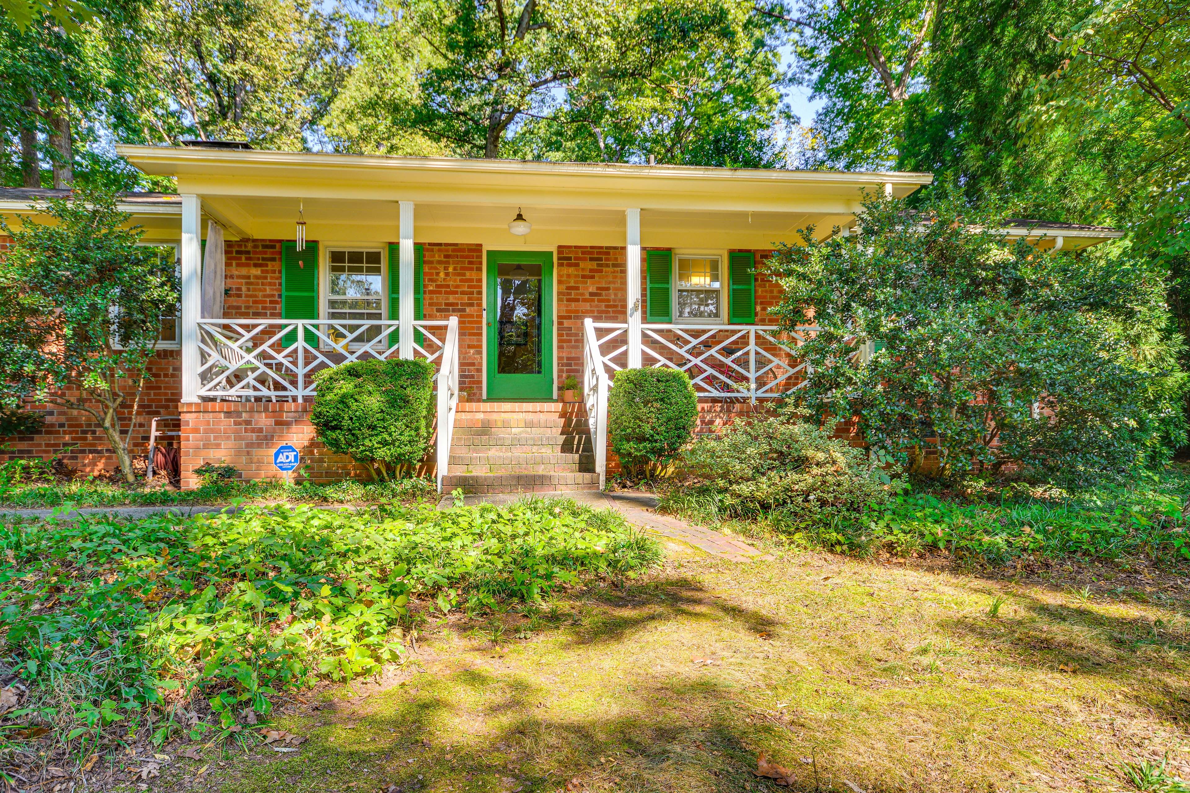 Property Exterior | Single-Story Home