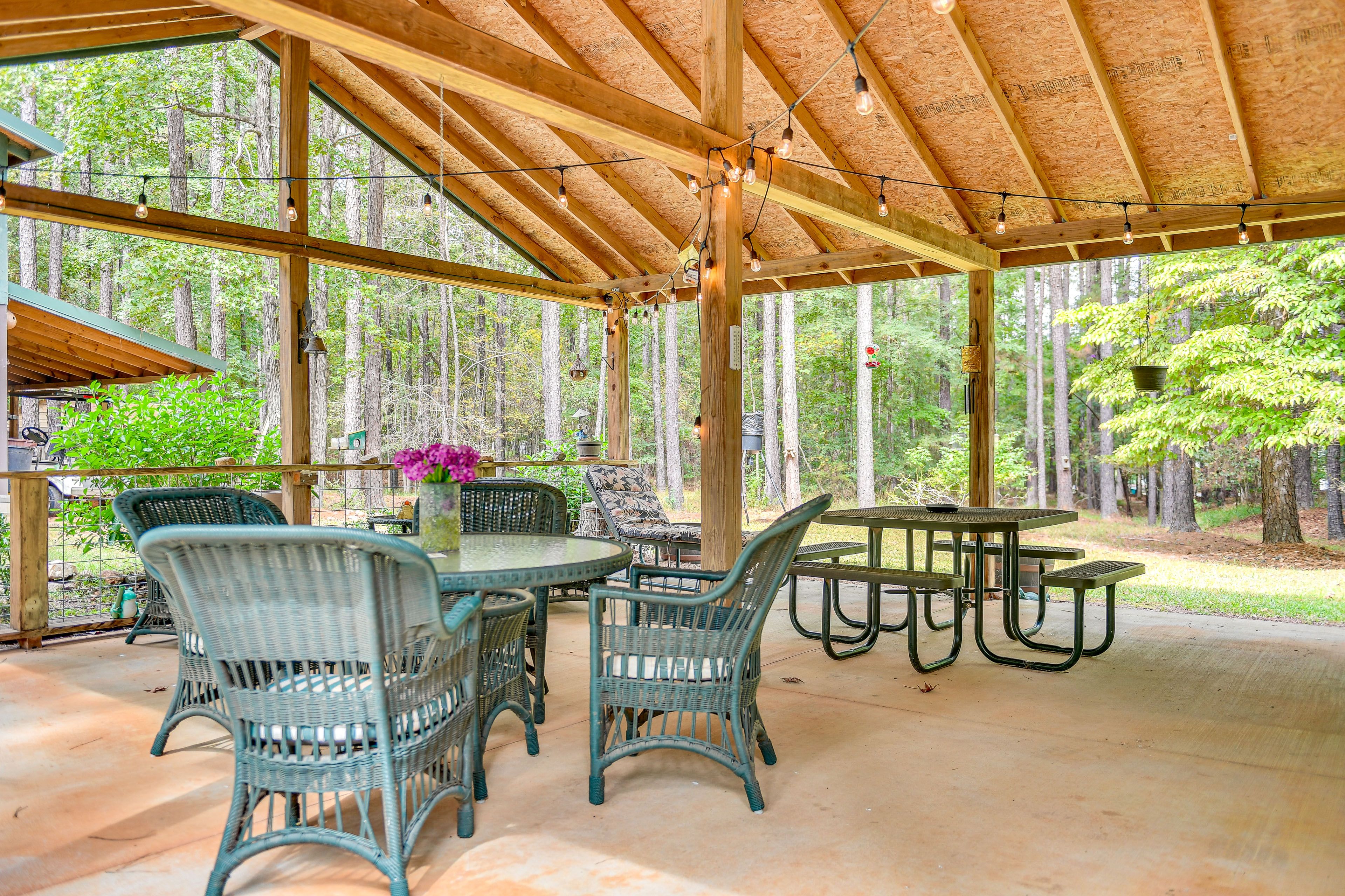 Patio | Outdoor Dining Areas | Grill