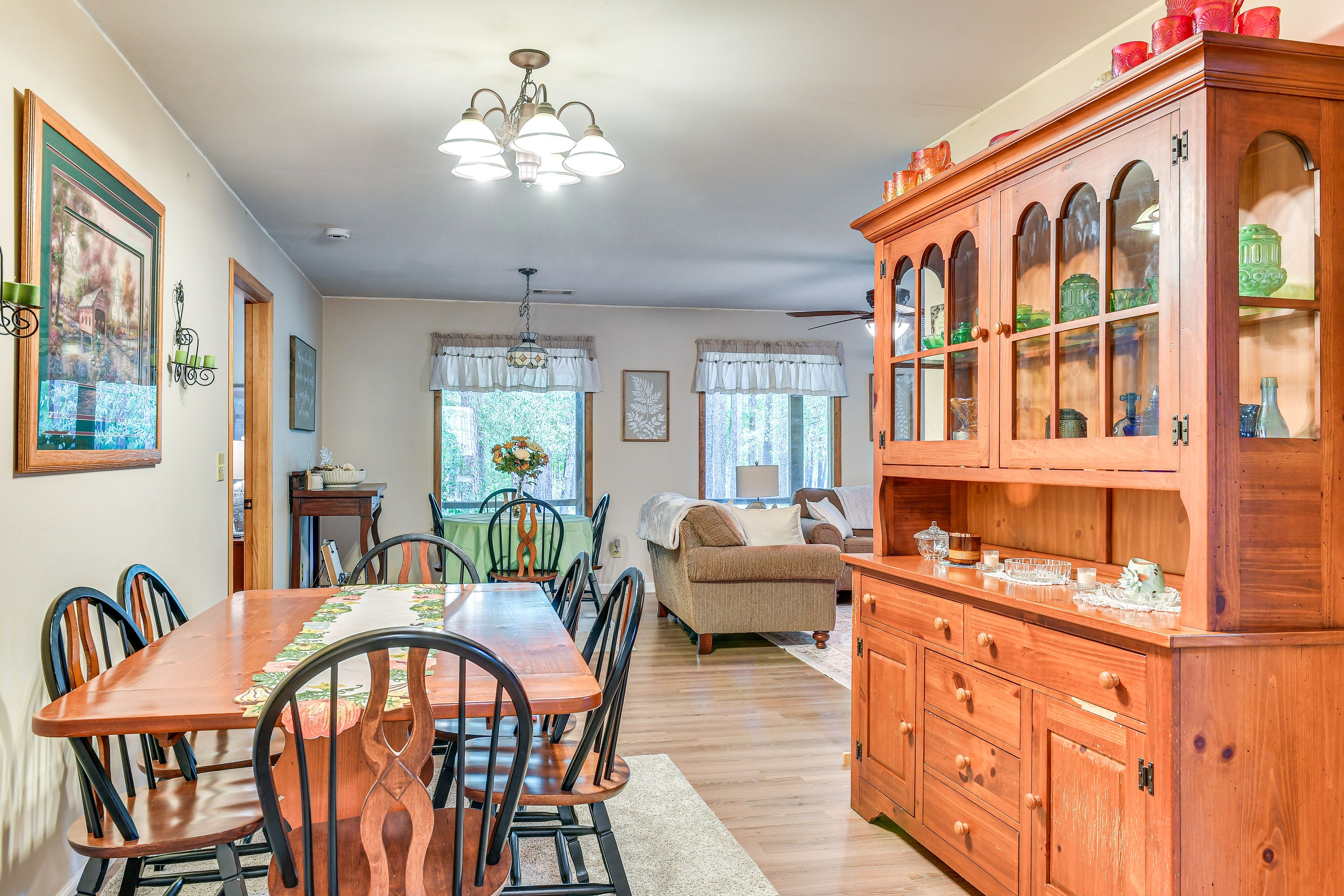 Dining Area | Dishware & Flatware