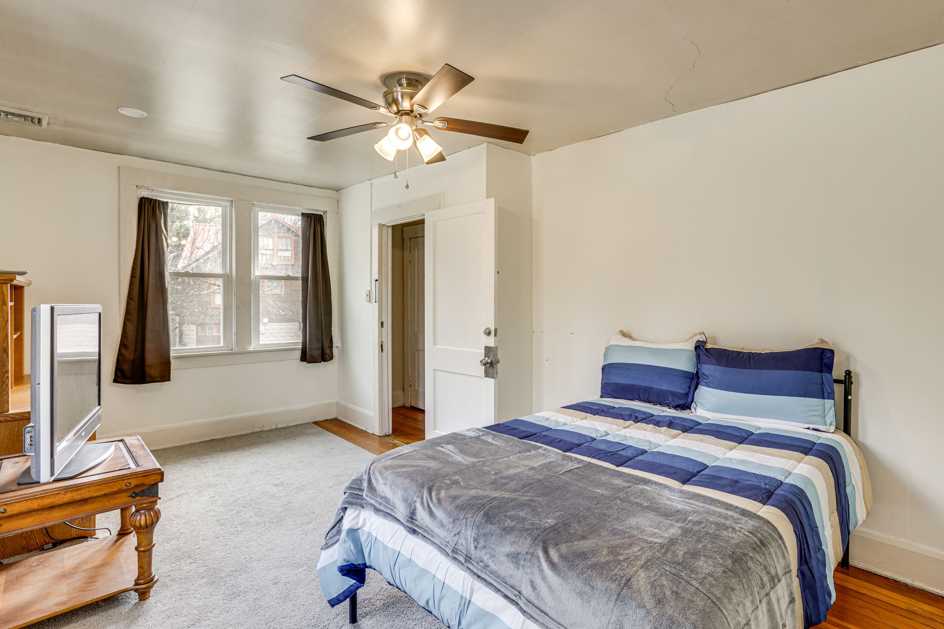 Bedroom 2 | Full Bed | 2nd Floor