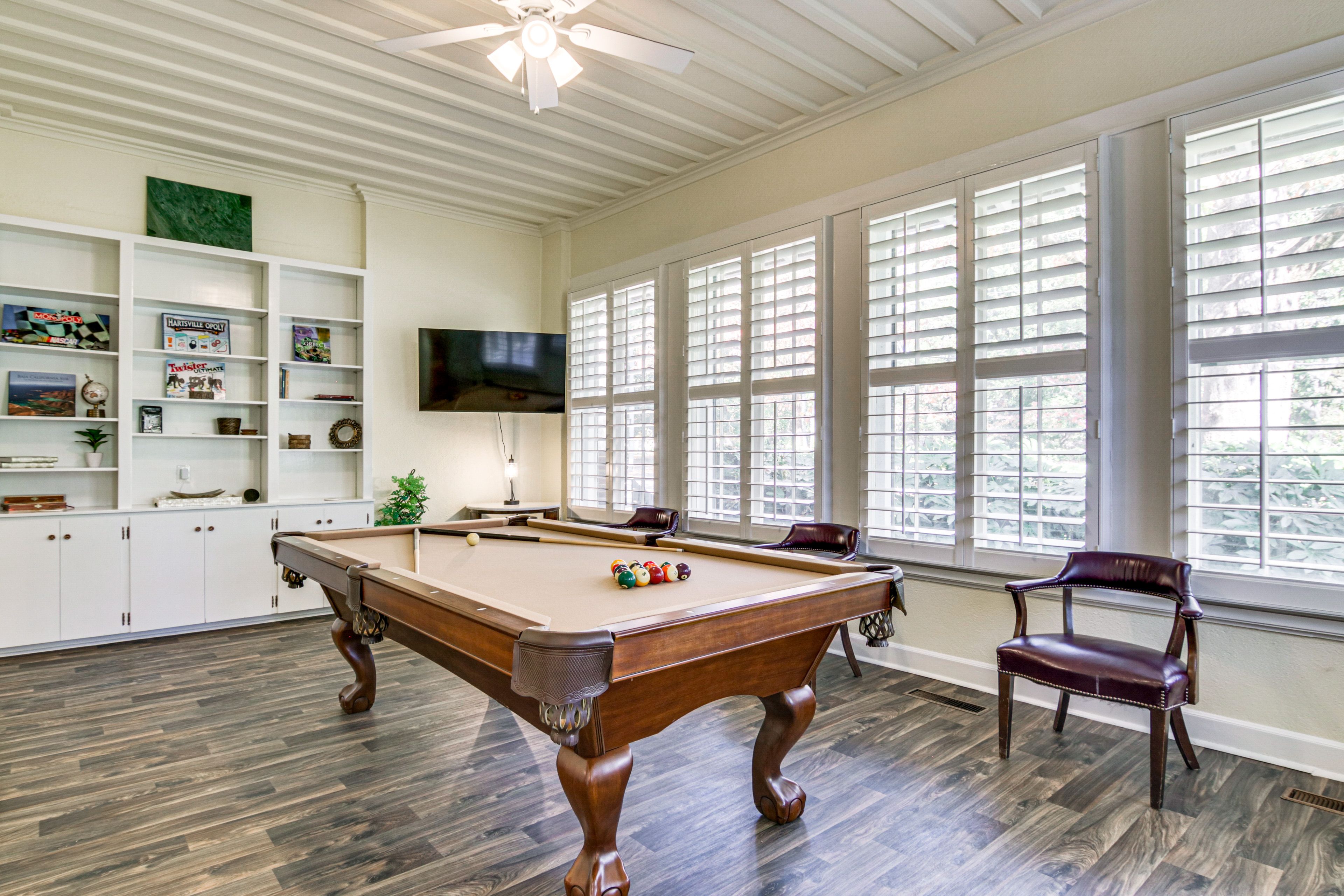 Game Room | Pool Table | Board Games