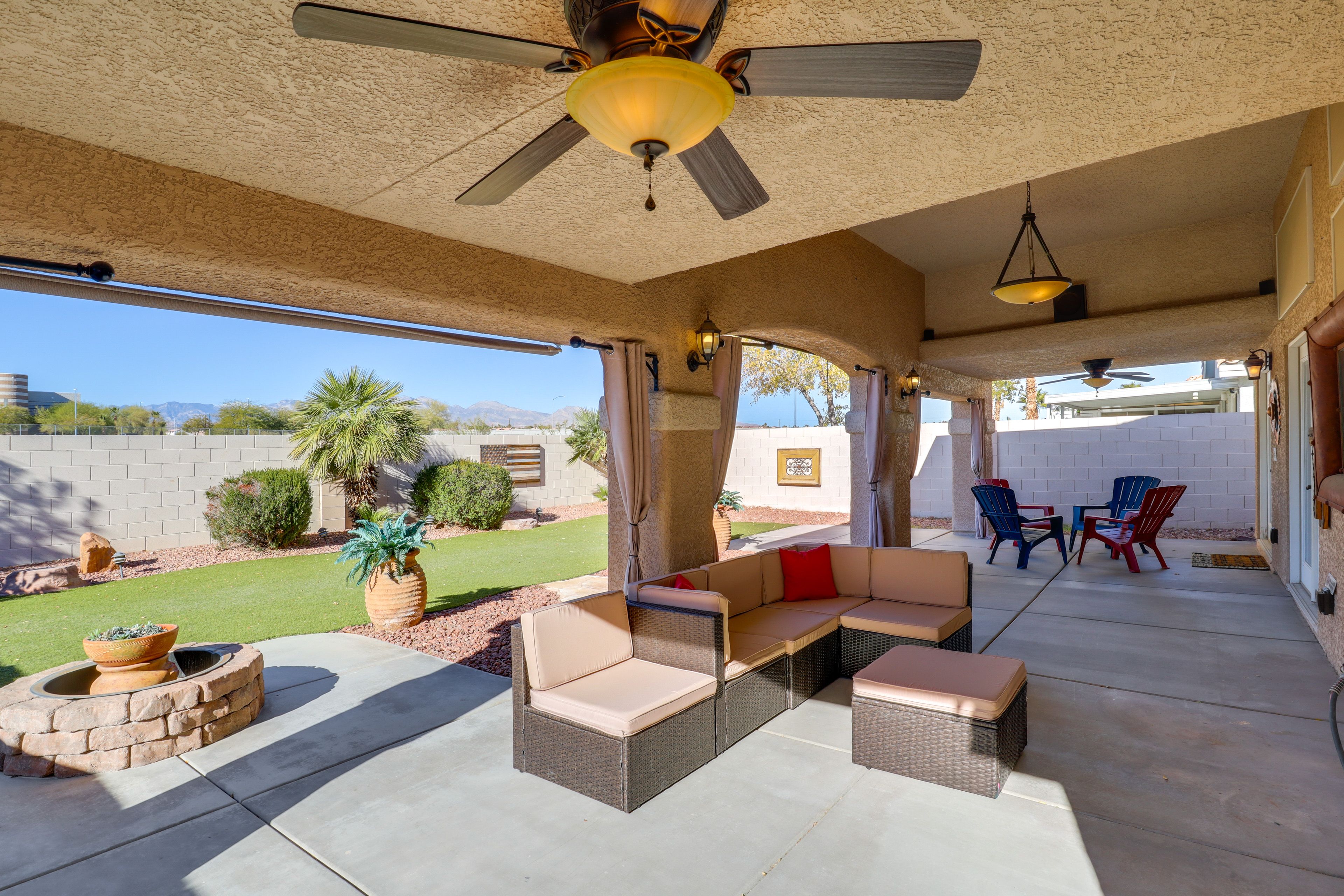 Patio | Outdoor TV | Mountain View