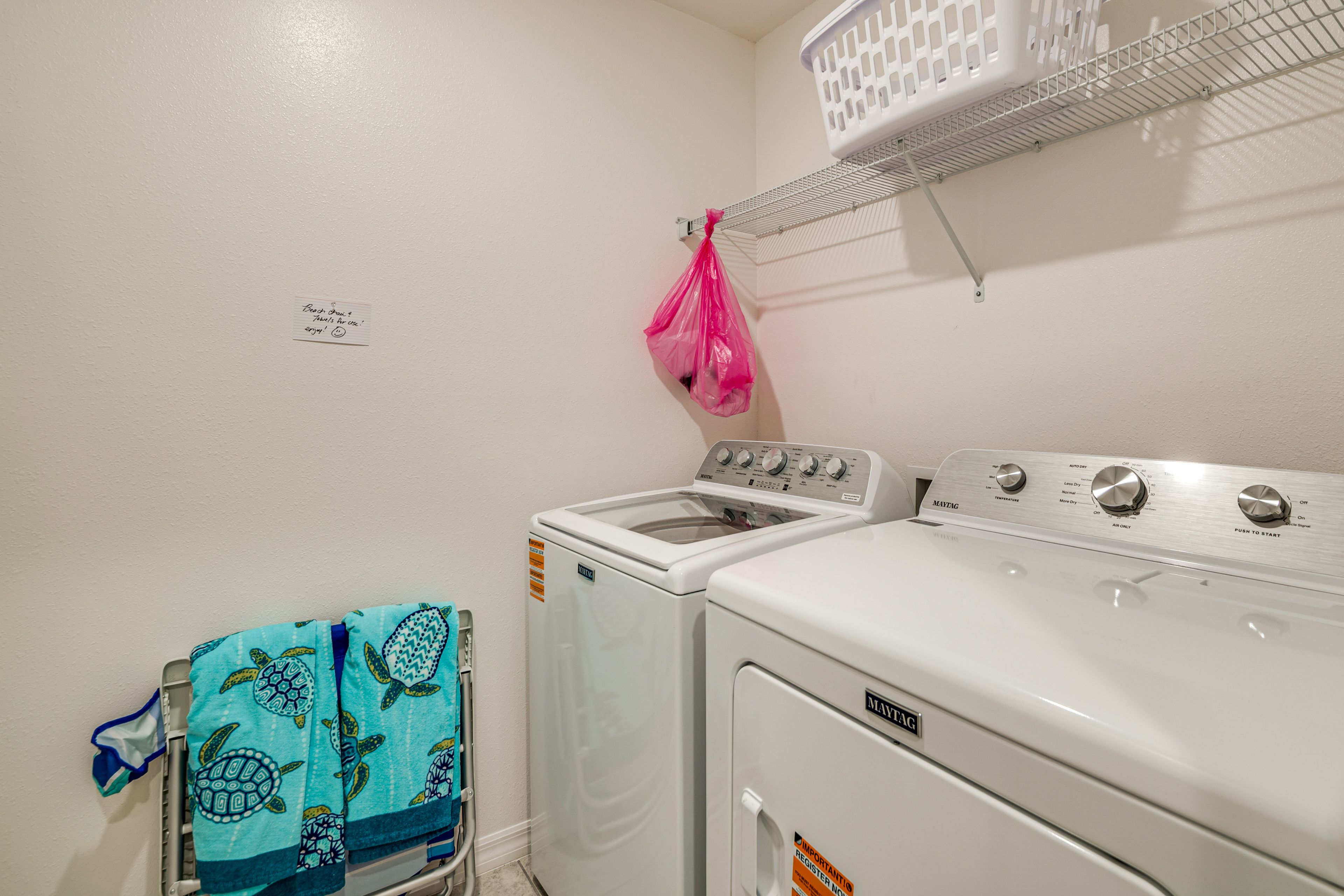 Laundry Room | Washer/Dryer