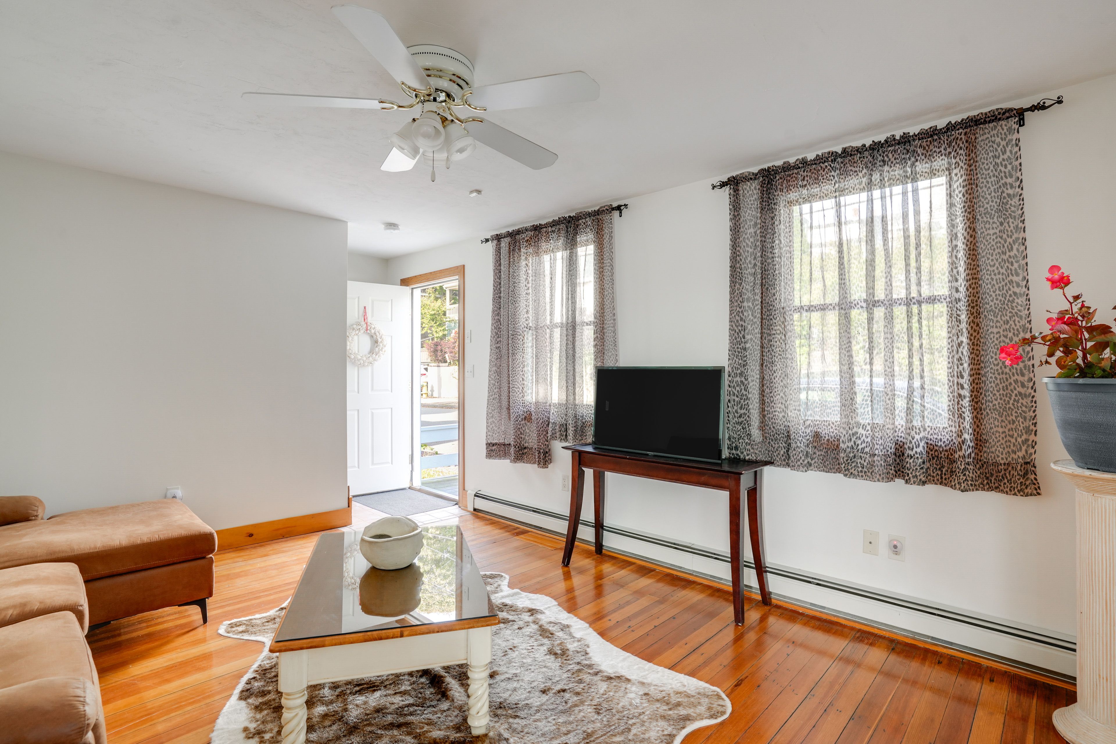 Living Room | 1st Floor