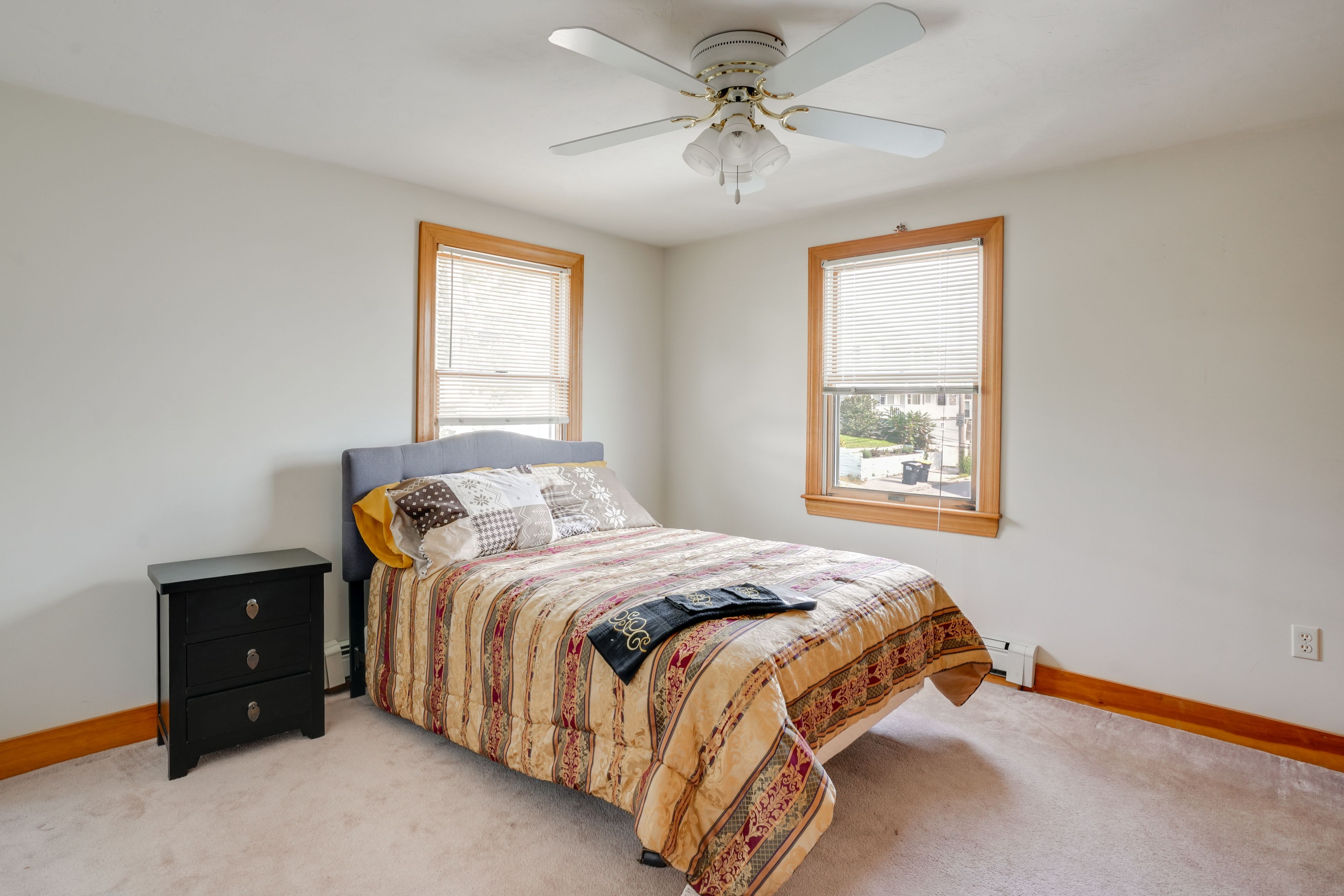 Bedroom 3 | Full Bed | 2nd Floor