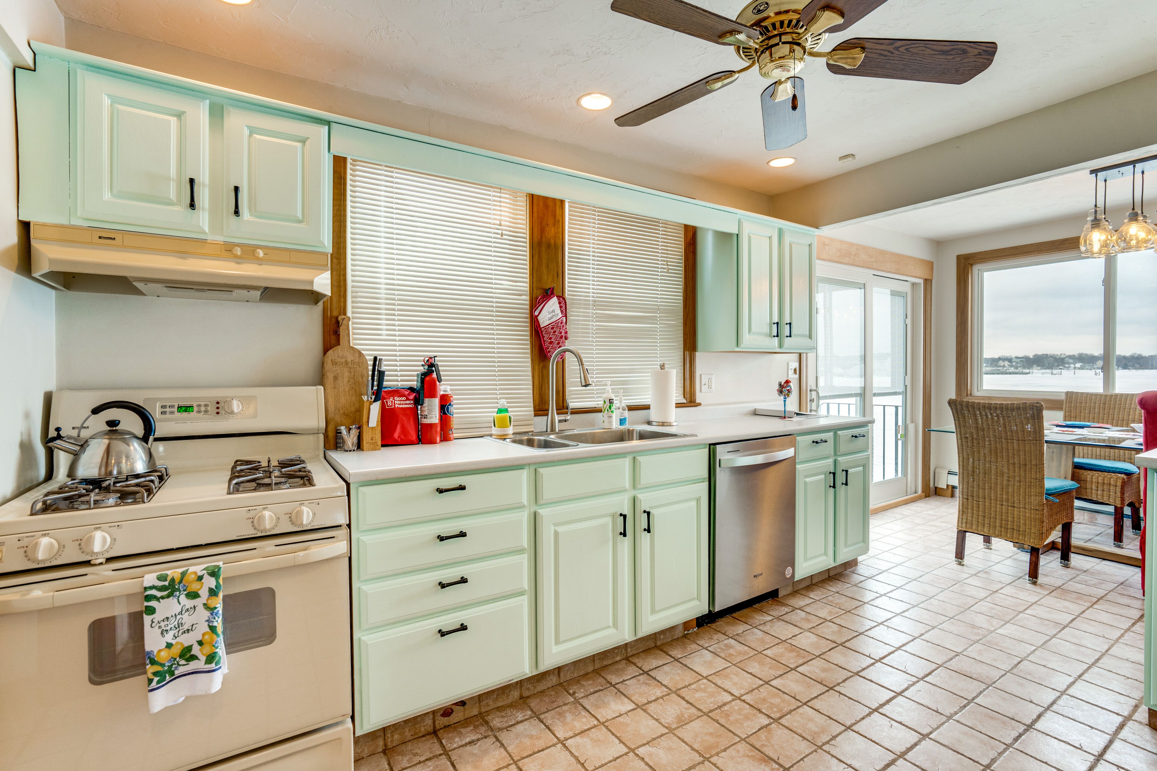 Kitchen | Keurig Coffee Maker | Dishwasher | Cooking Basics | 1st Floor