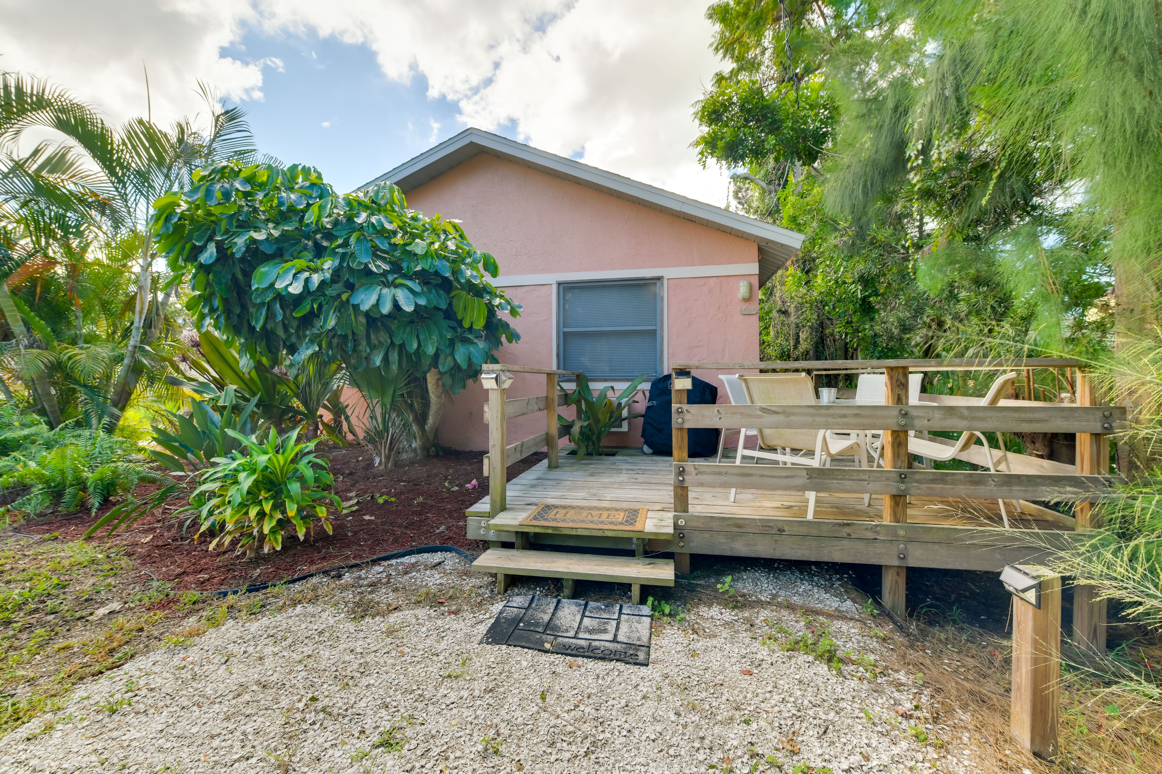 Shared Amenities | Furnished Deck | Gas Grill