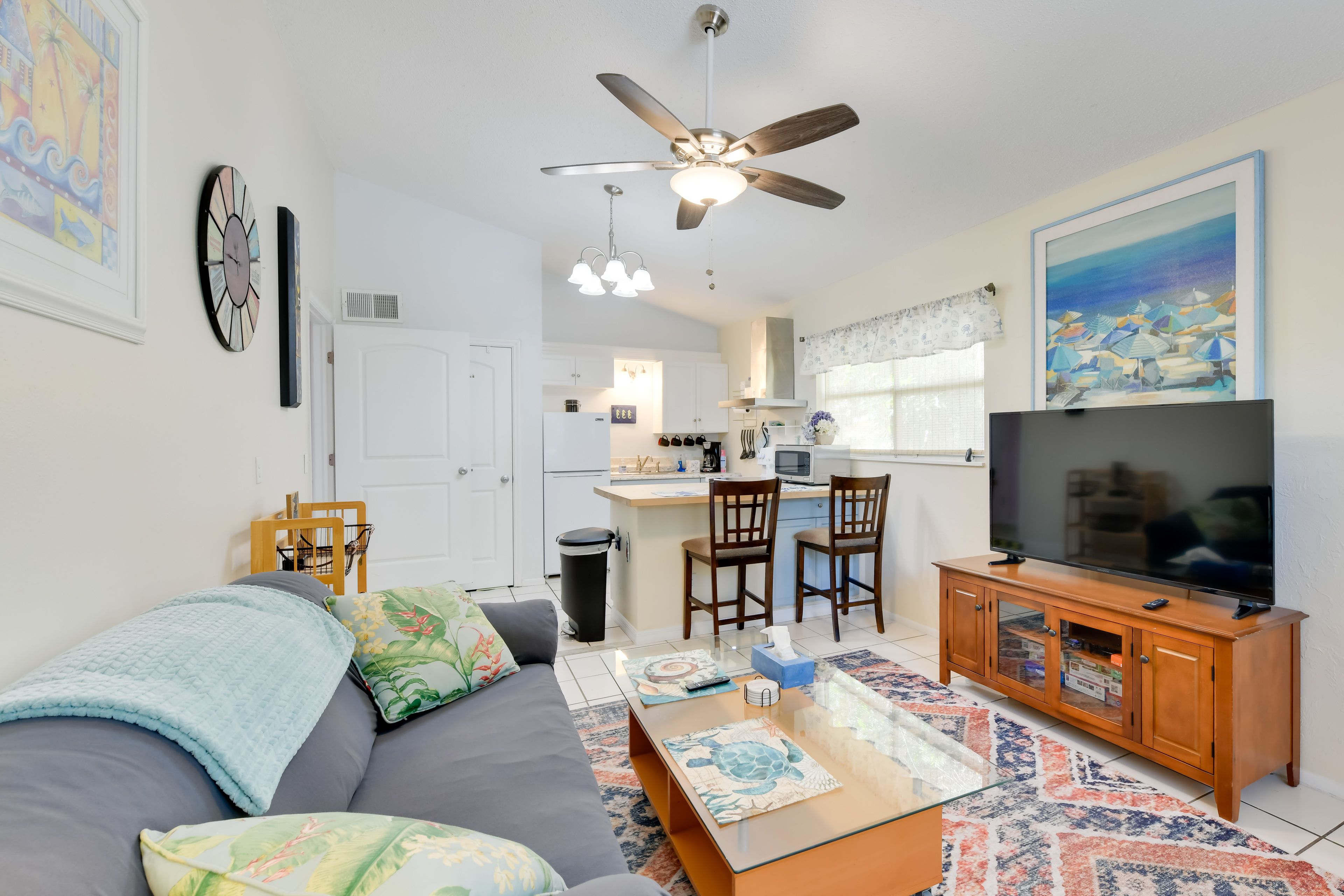 Interior | Single-Story Apartment | Free WiFi
