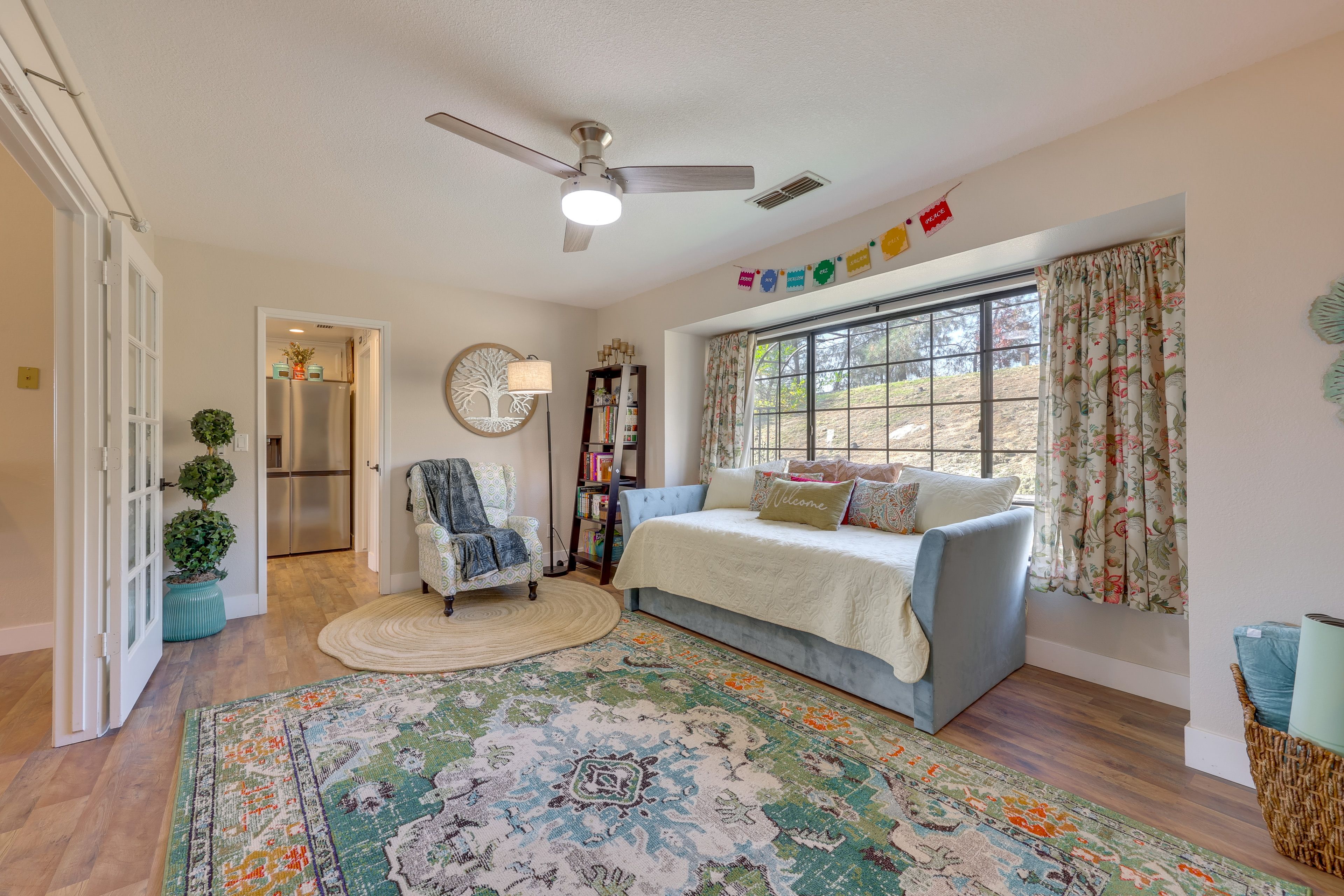 Bonus Room | Twin Daybed w/ Twin Trundle