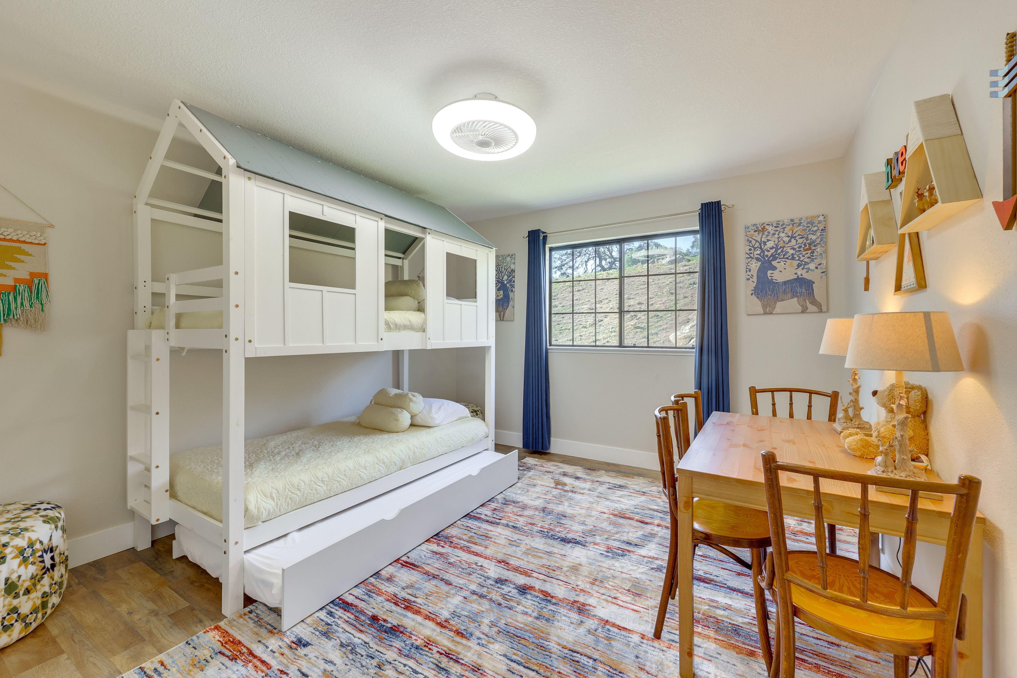 Bedroom 3 | Twin Bunk Bed w/ Twin Trundle