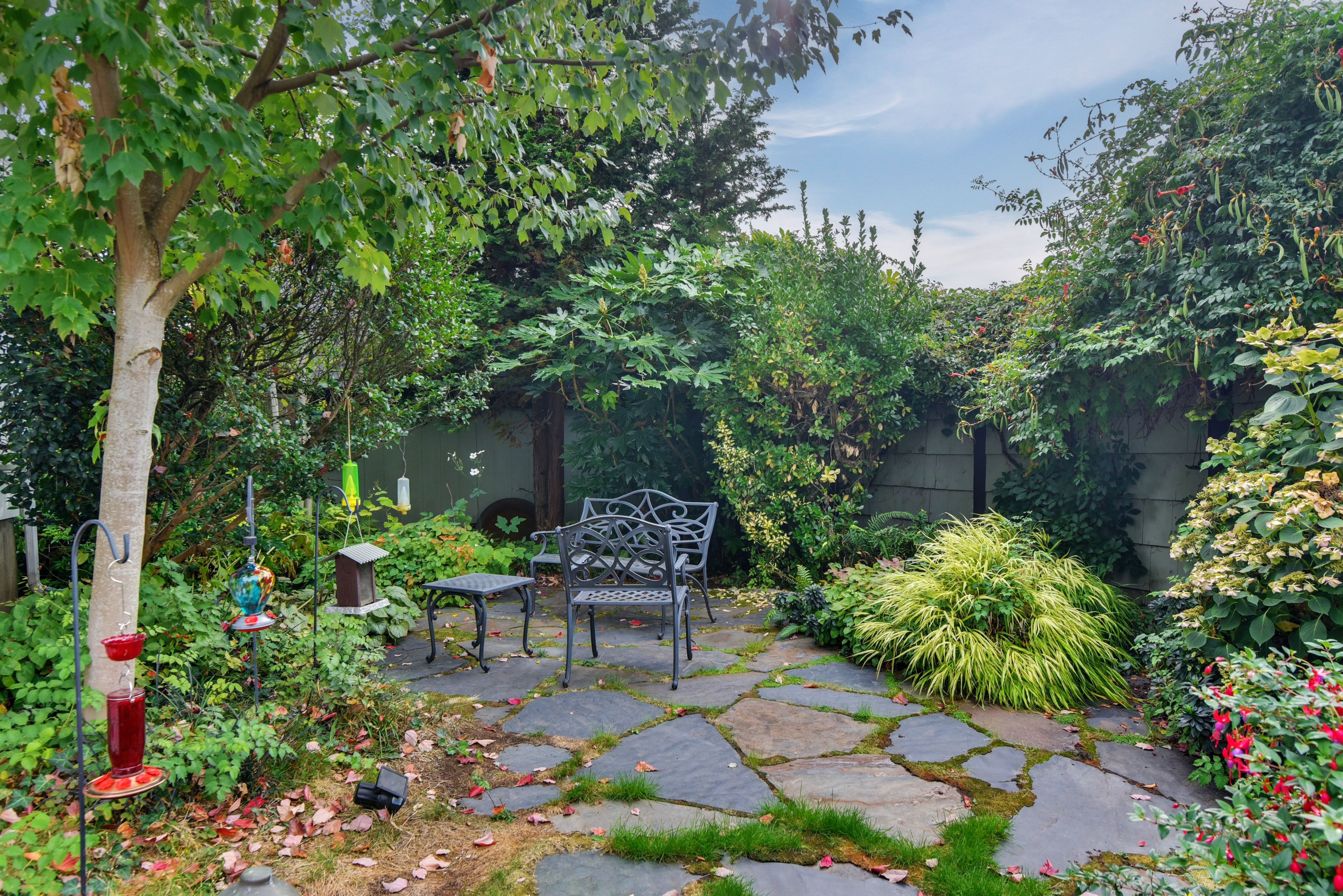 Backyard | Garden Patio | 5 Mi to OHSU
