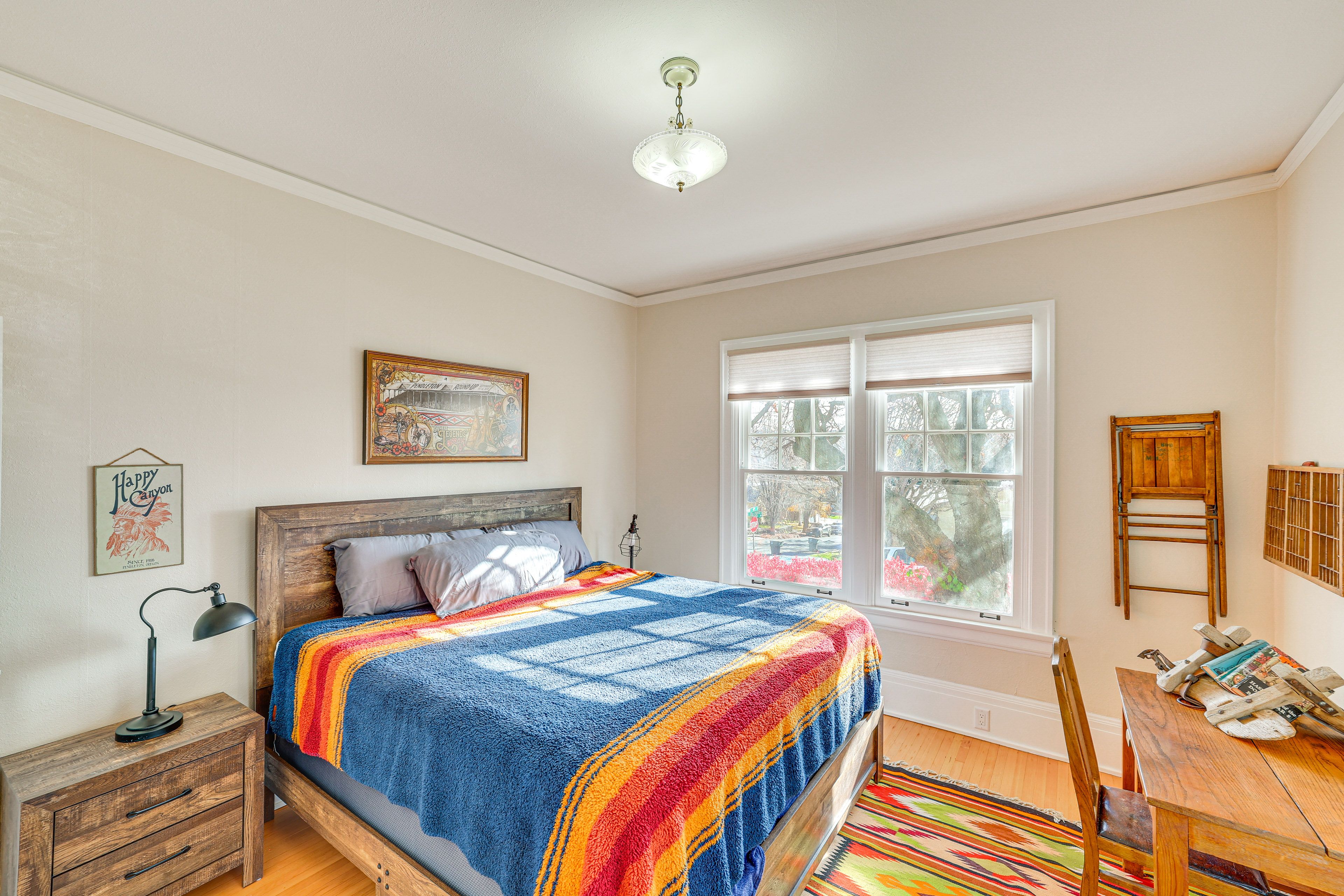 Bedroom 2 | King Bed | 1st Floor