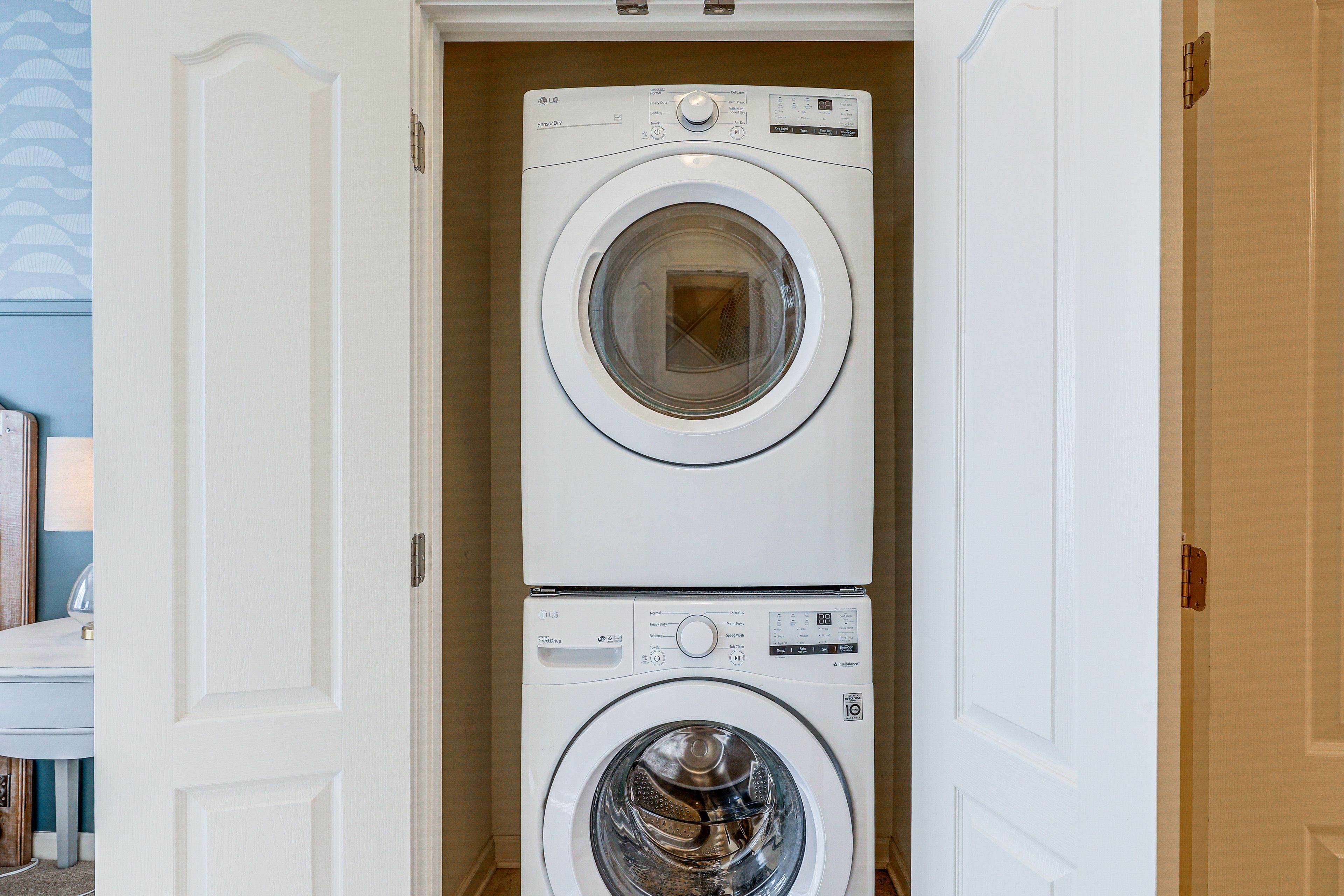 In-Unit Laundry | 1st Floor