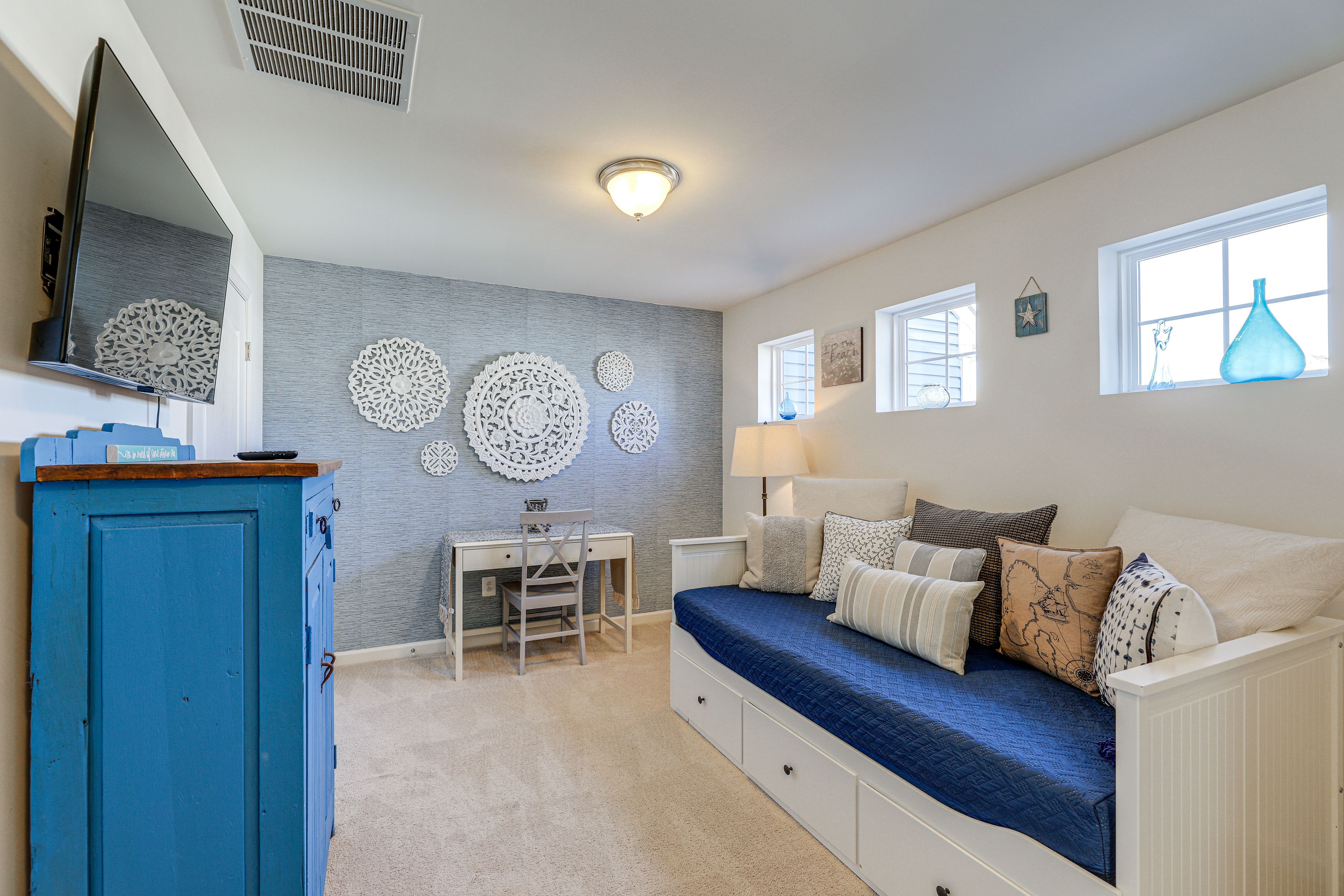 Loft | Twin Daybed | 2nd Floor