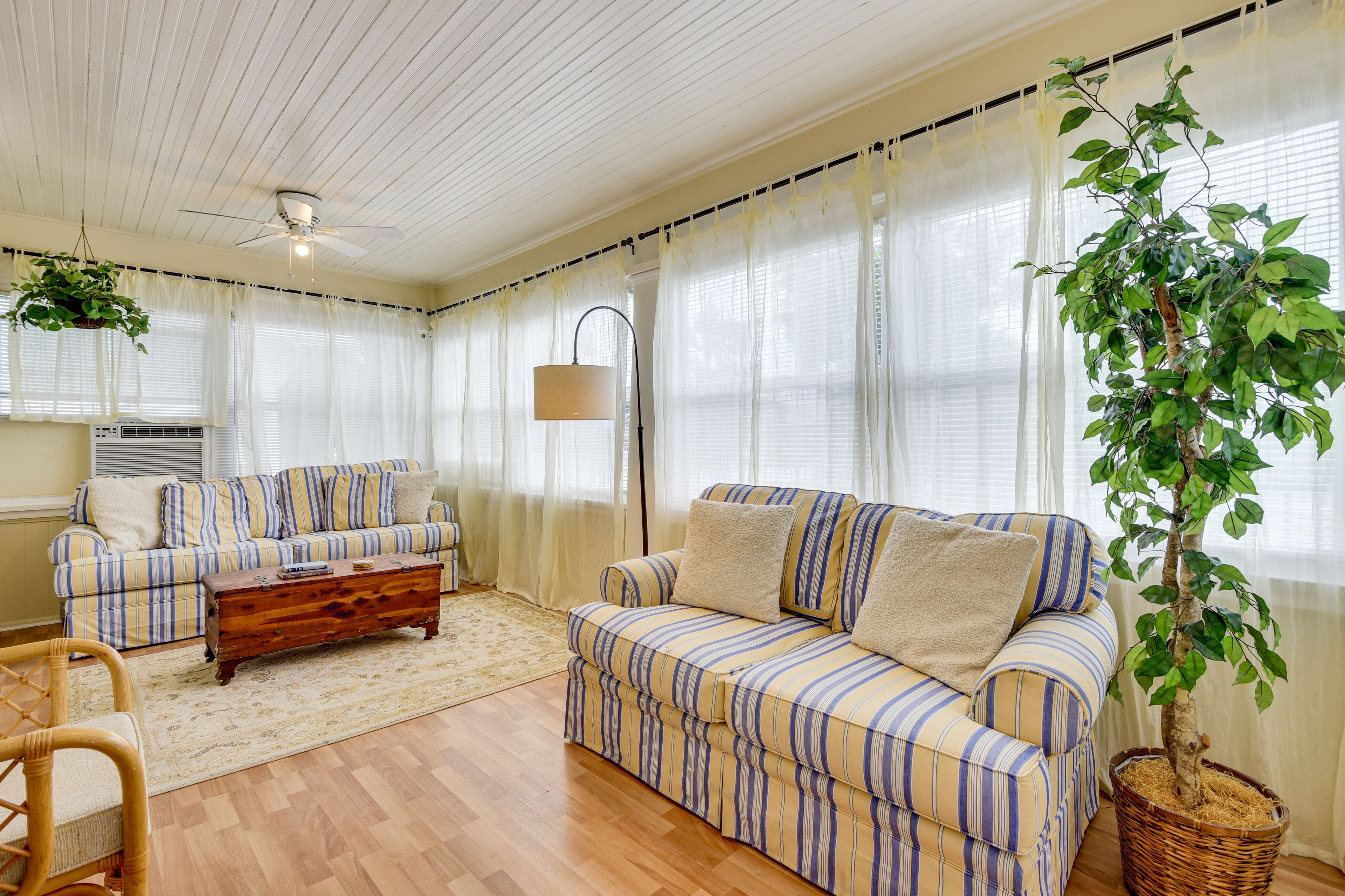 Bradenton Vacation Rental | 1BR | 1BA | 1,000 Sq Ft | 5 Steps to Enter