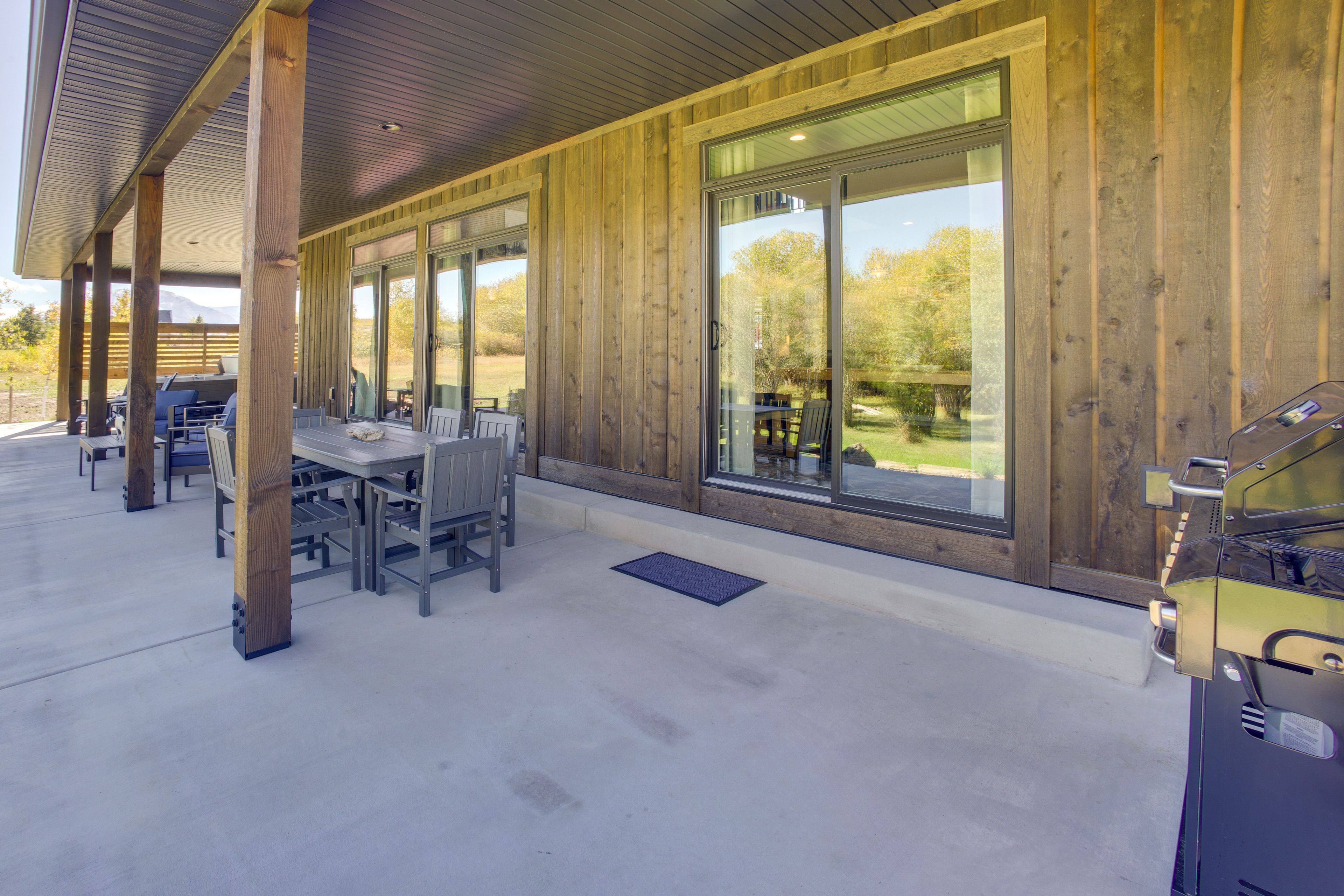 Patio | Gas Grill | Dining Area