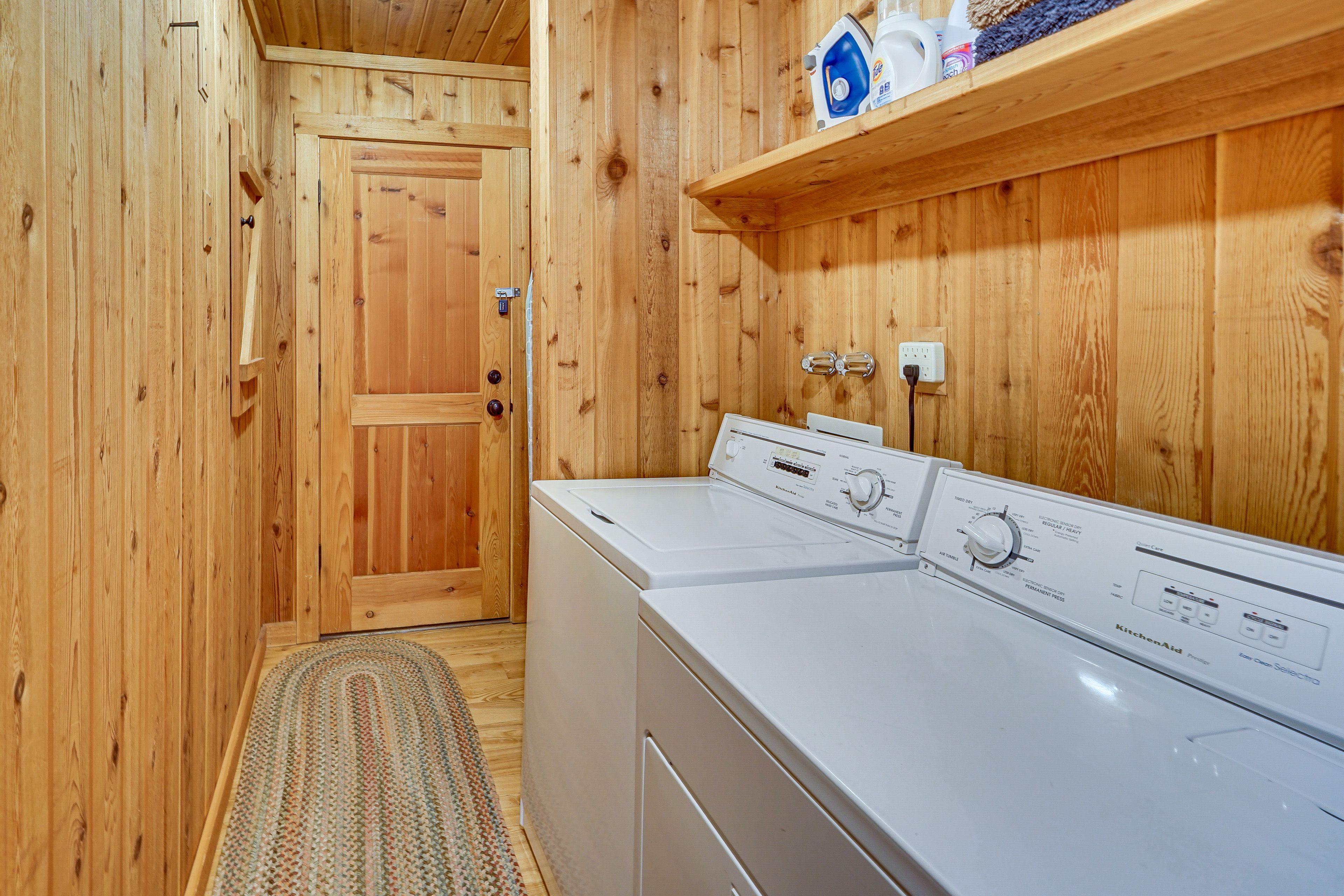 Washer & Dryer | 1st Floor