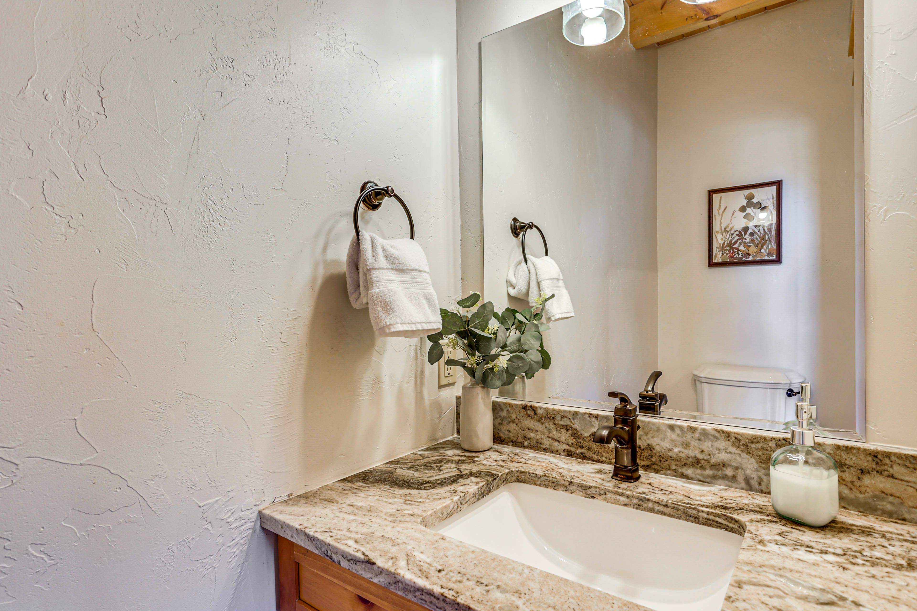 Half Bathroom | Main Level