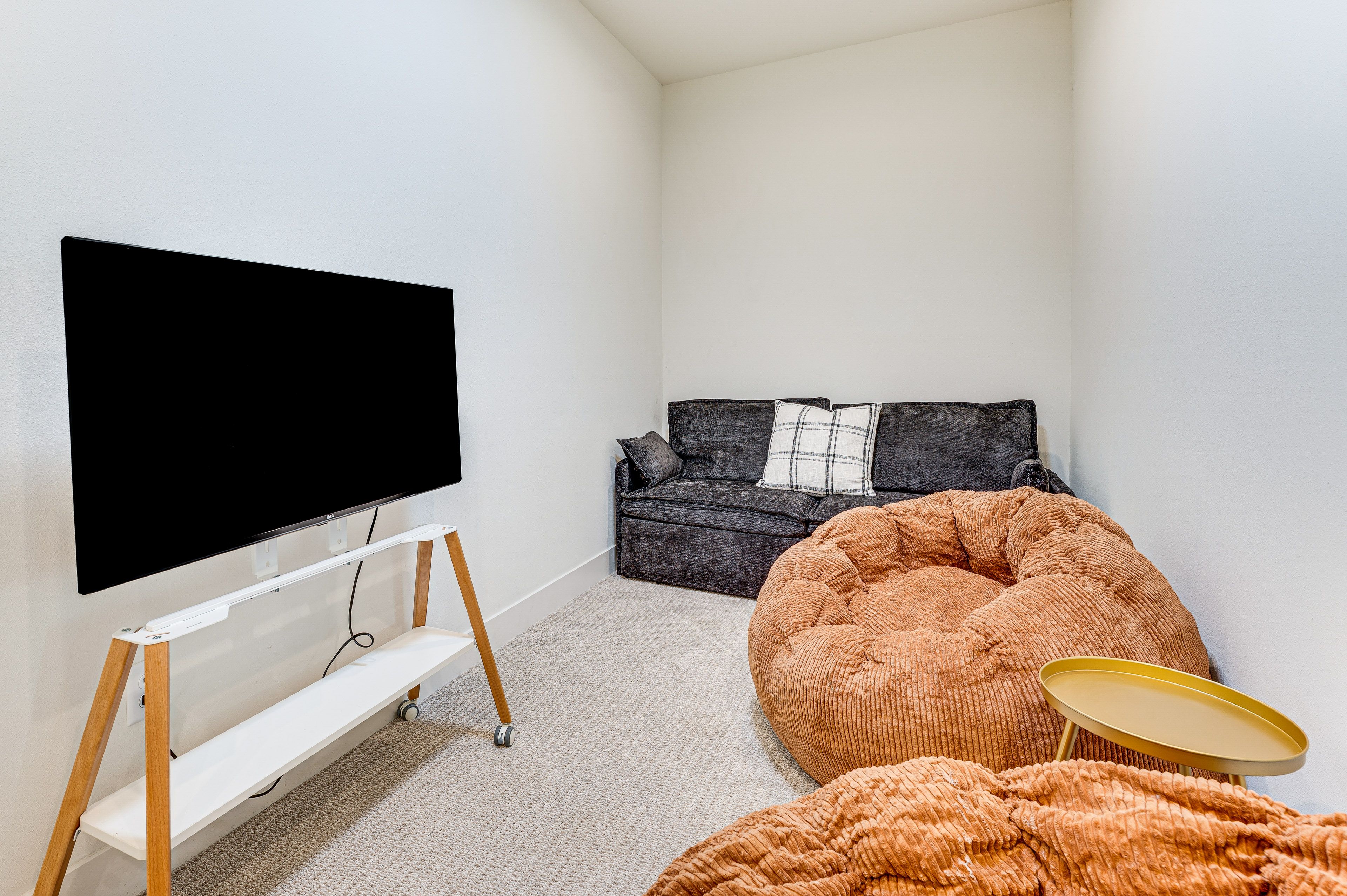 Bonus Room | King Sleeper Sofa | 2nd Floor