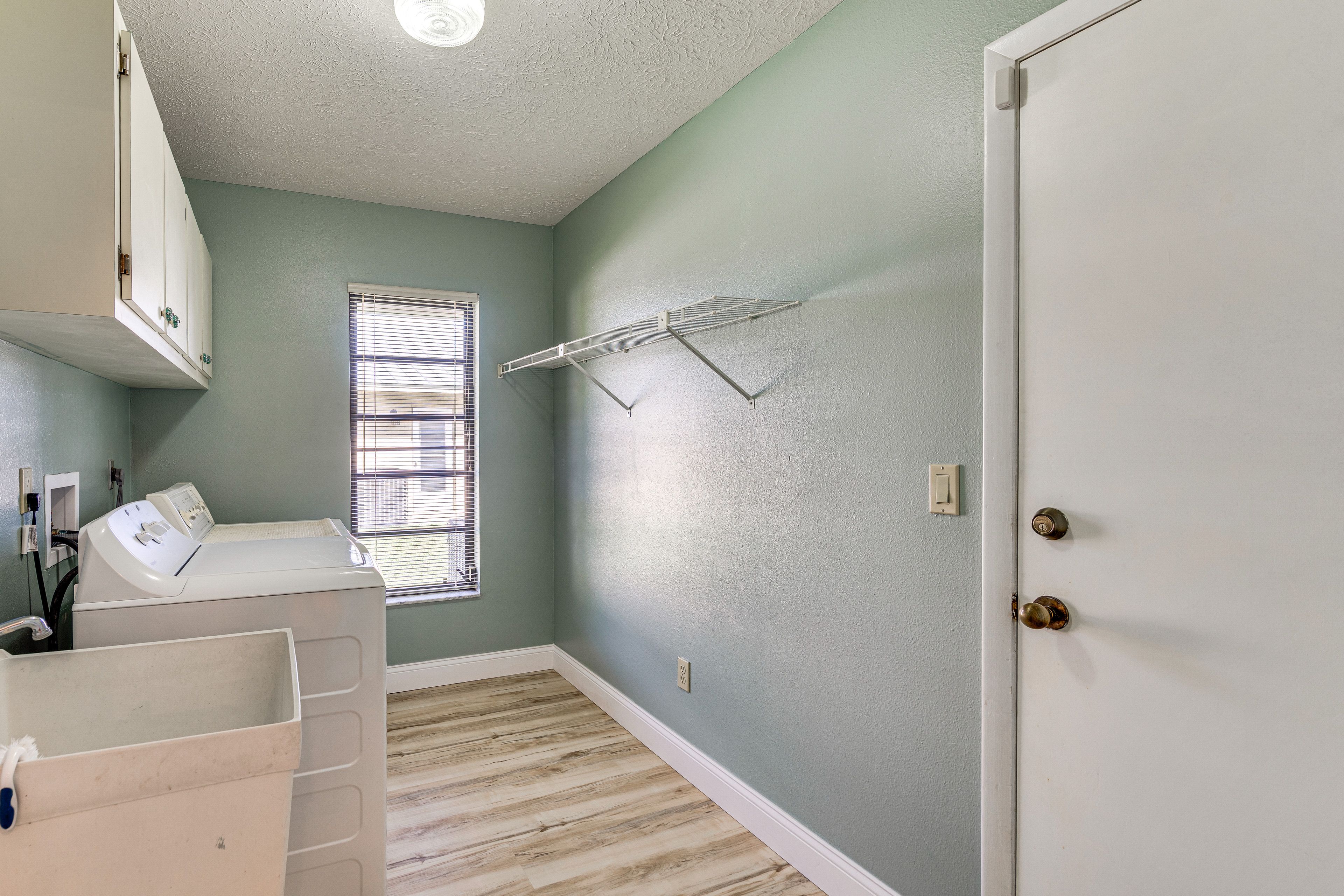In-Unit Laundry
