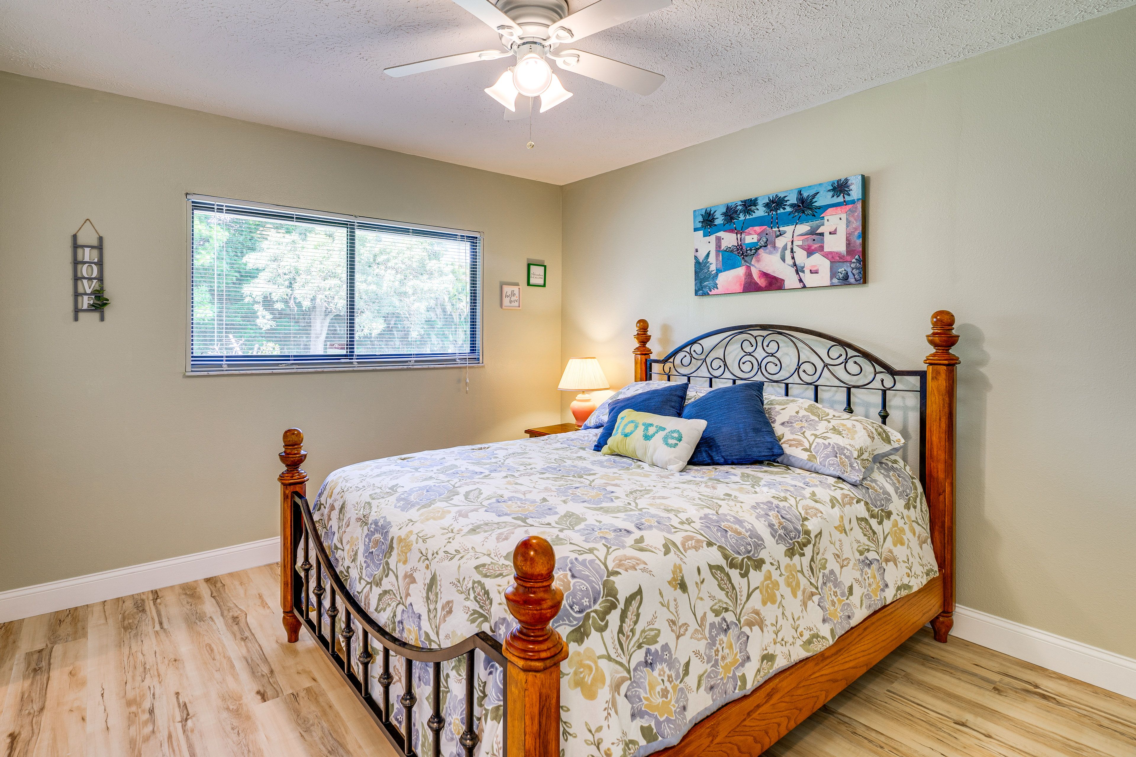 Bedroom 2 | Queen Bed | Linens Provided