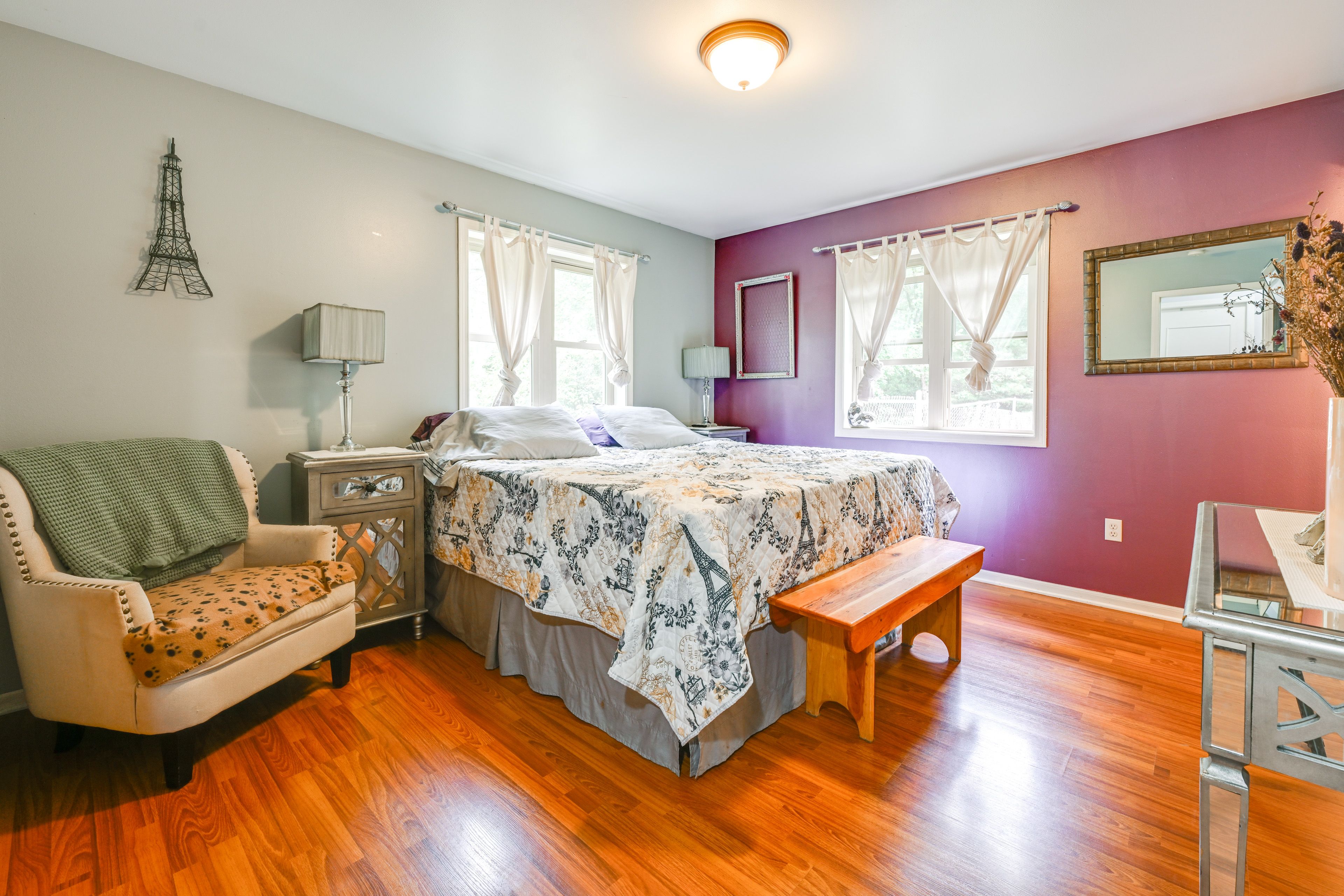Bedroom 2 | Main Floor | King Bed