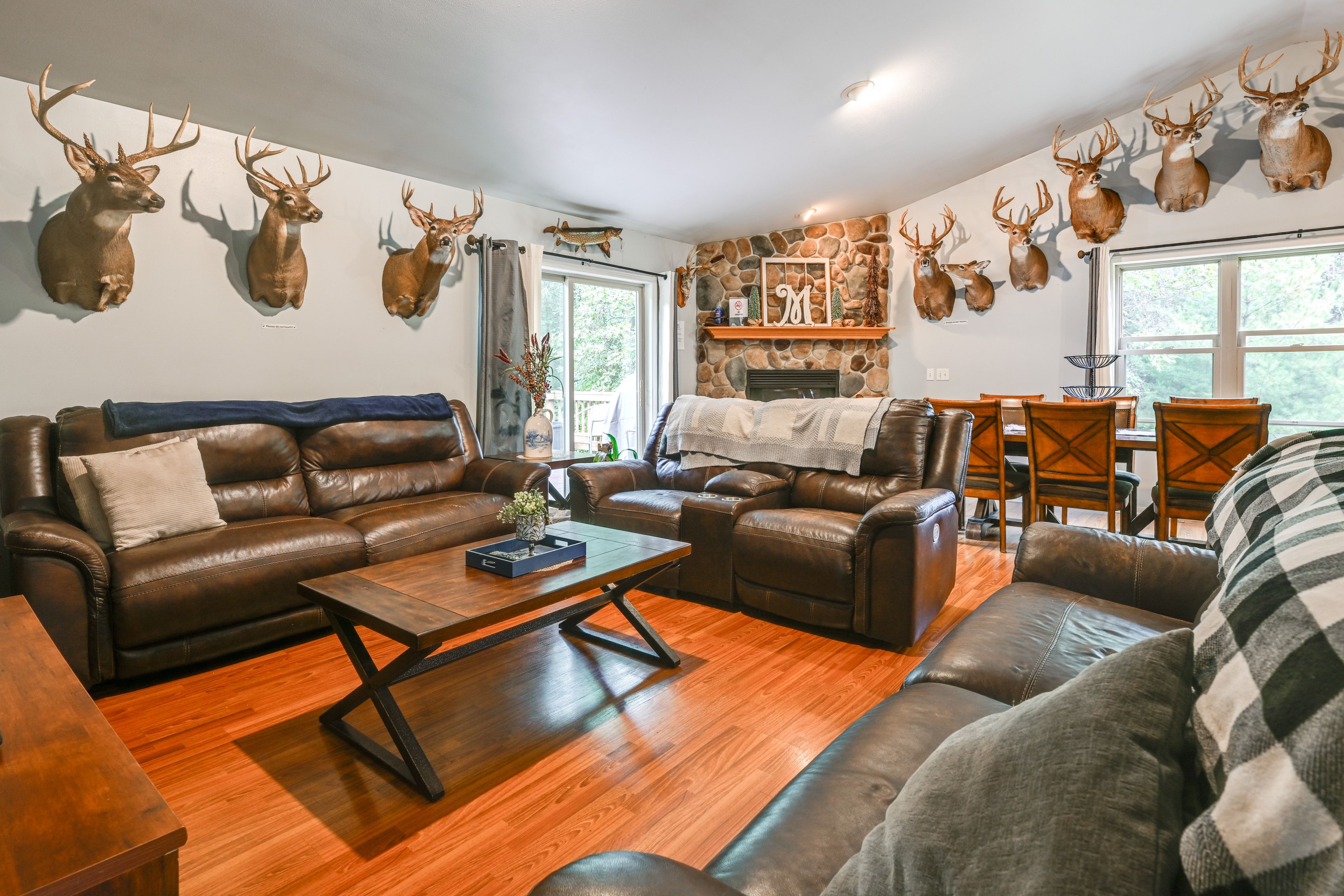 Wisconsin Dells Vacation Rental | 5BR | 3BA | 3,000 Sq Ft | Stairs to Access